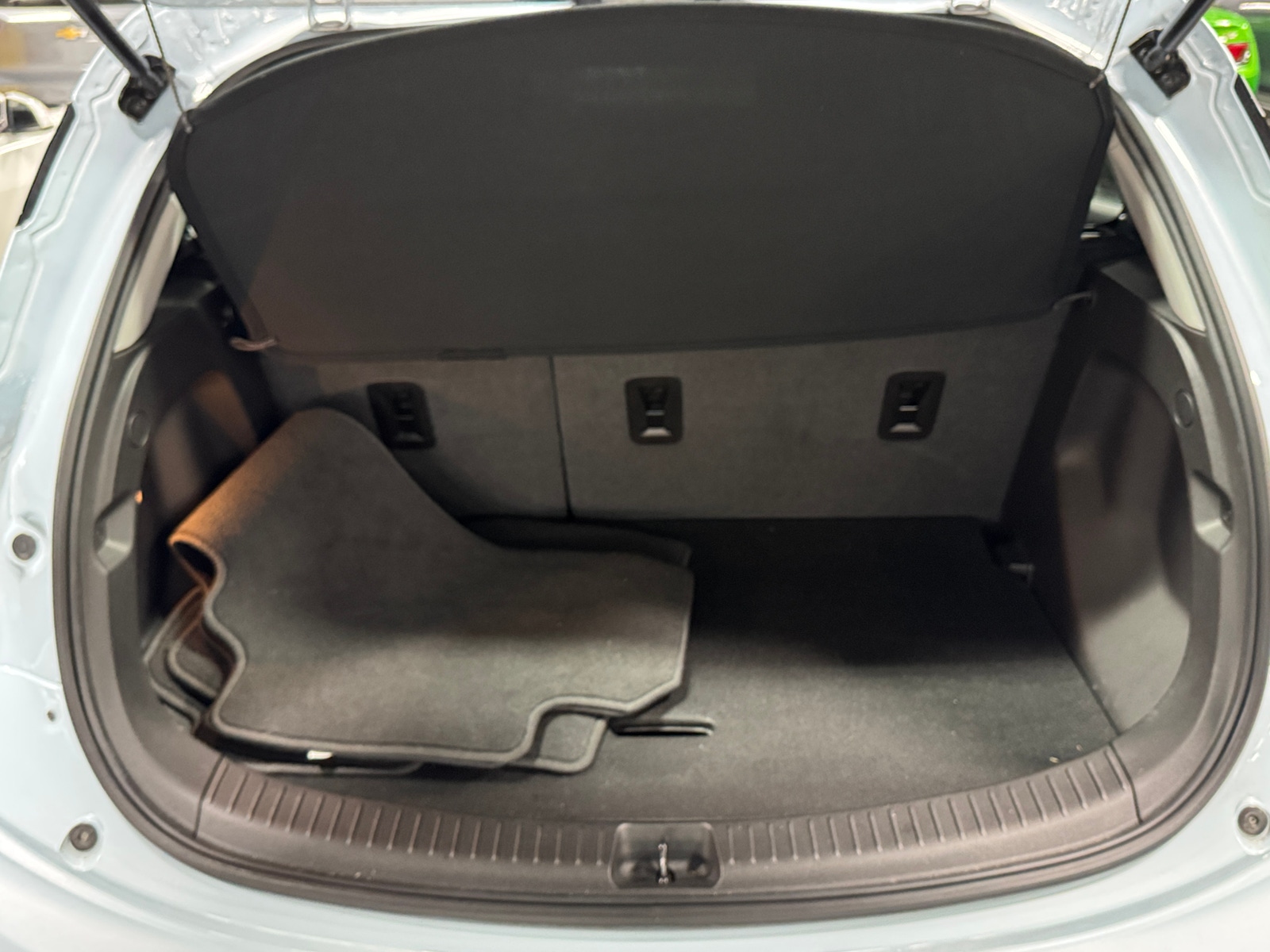 Thumbnail: 2023 Chevrolet Bolt EV - 6