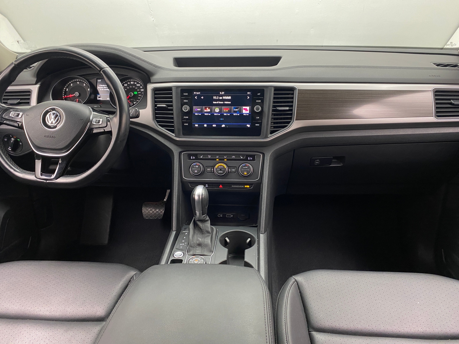 Thumbnail: 2019 Volkswagen Atlas - 2