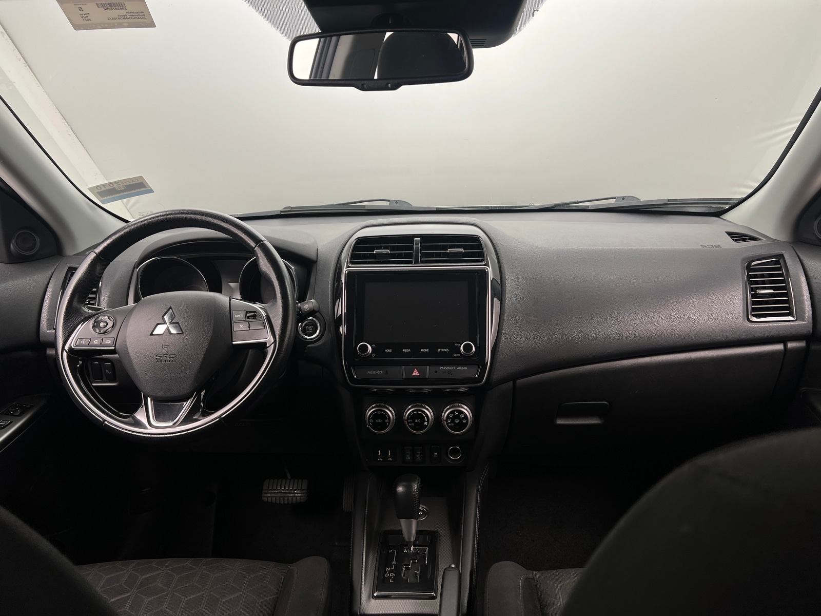Thumbnail: 2021 Mitsubishi Outlander Sport - 3