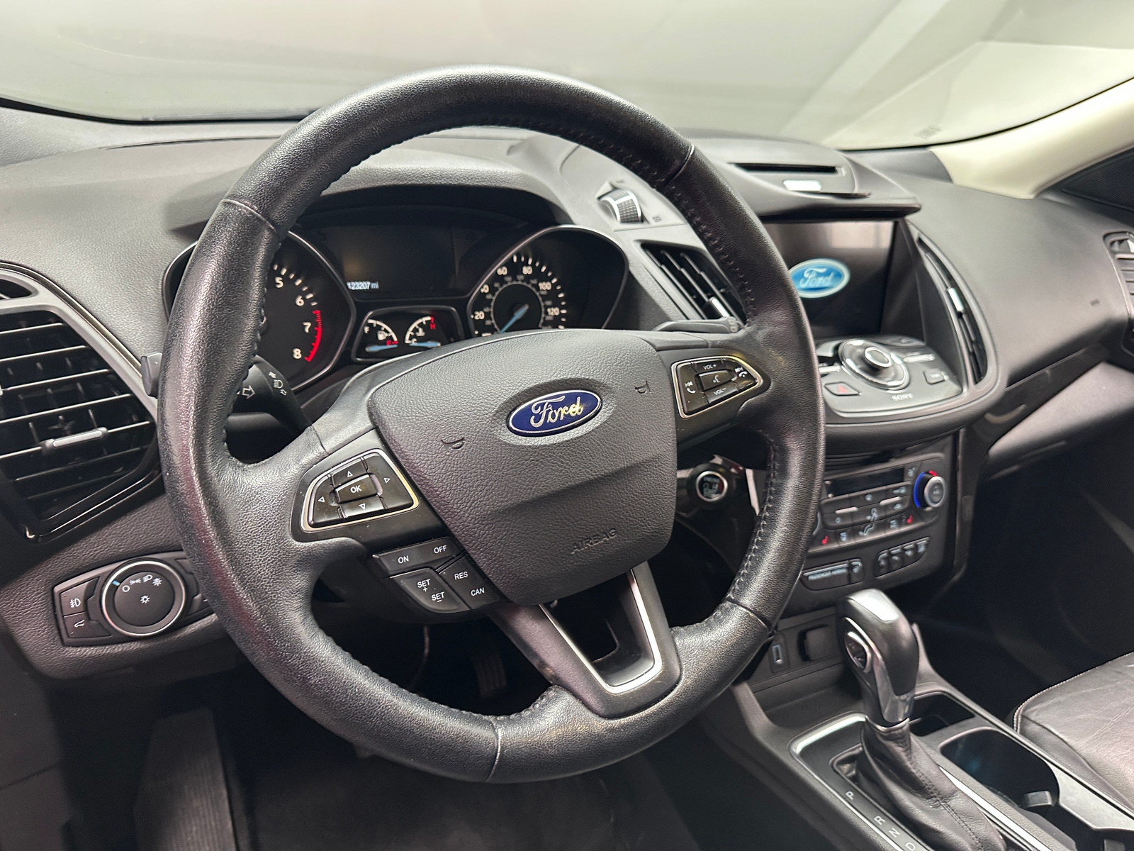 Thumbnail: 2018 Ford Escape - 4