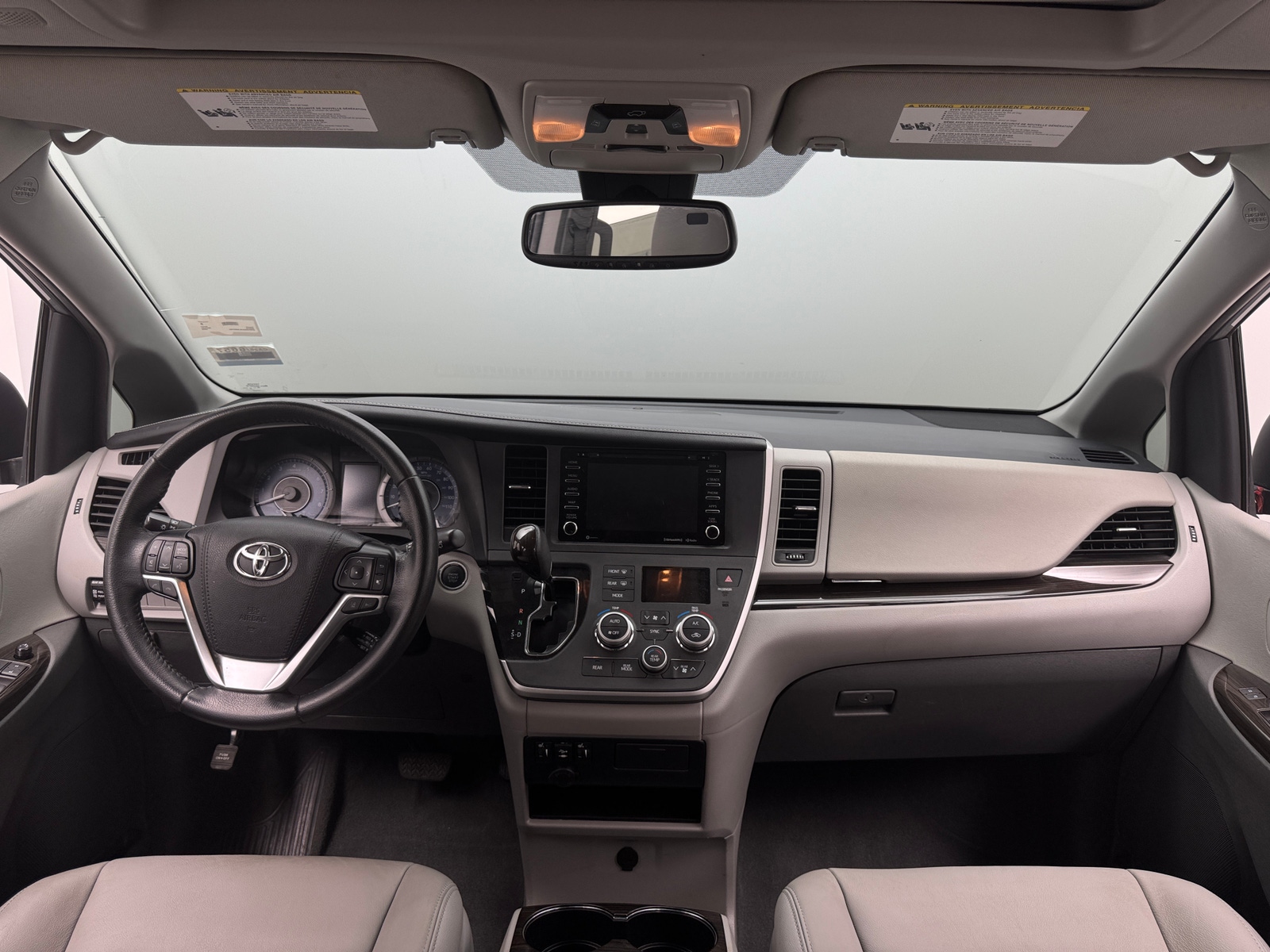 Thumbnail: 2020 Toyota Sienna - 2