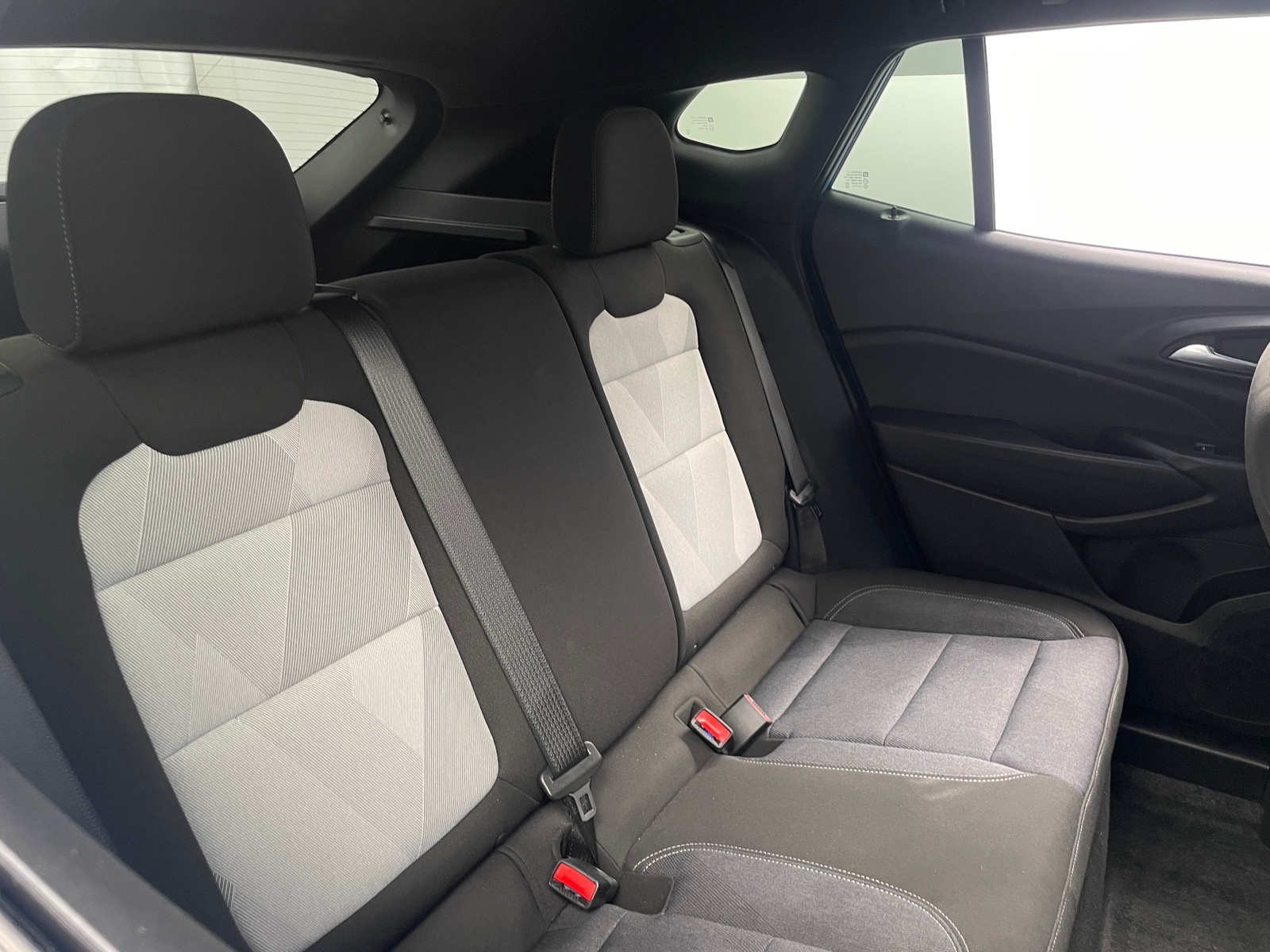 Thumbnail: 2024 Chevrolet Trax - 6