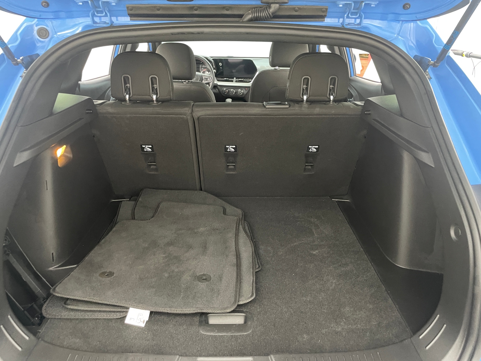 Thumbnail: 2024 Chevrolet Trax - 7