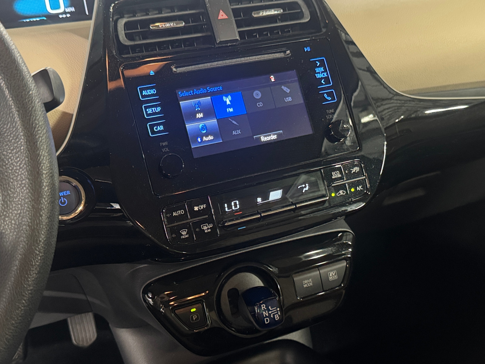 Thumbnail: 2017 Toyota Prius - 4