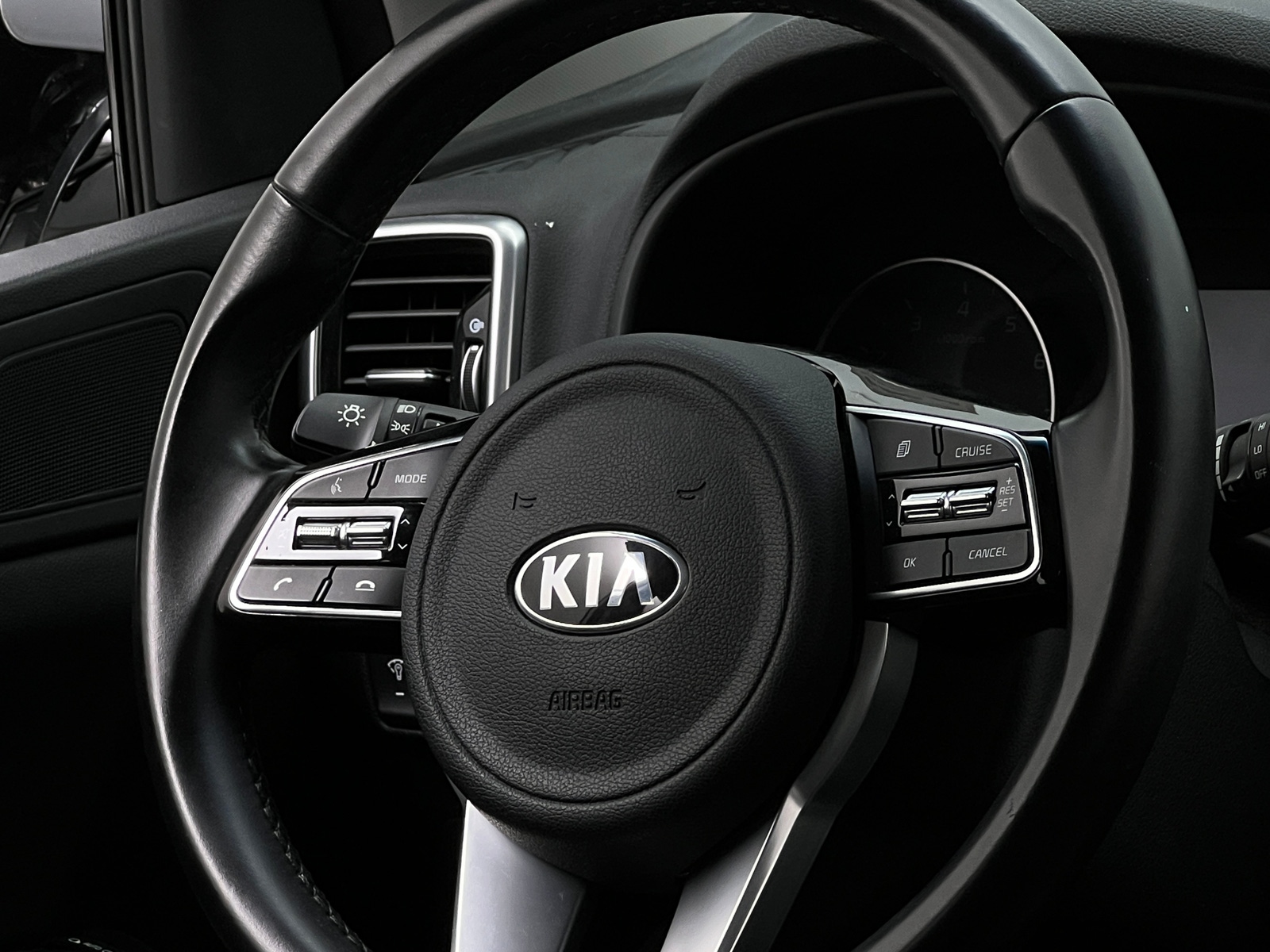 Thumbnail: 2020 Kia Sportage - 4