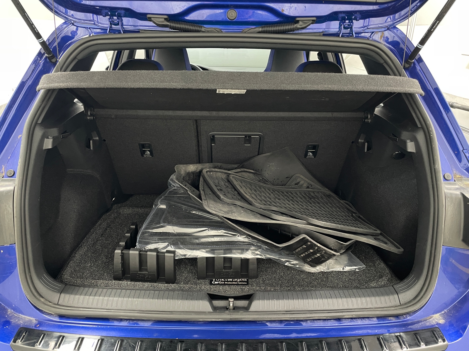 Thumbnail: 2024 Volkswagen Golf - 6