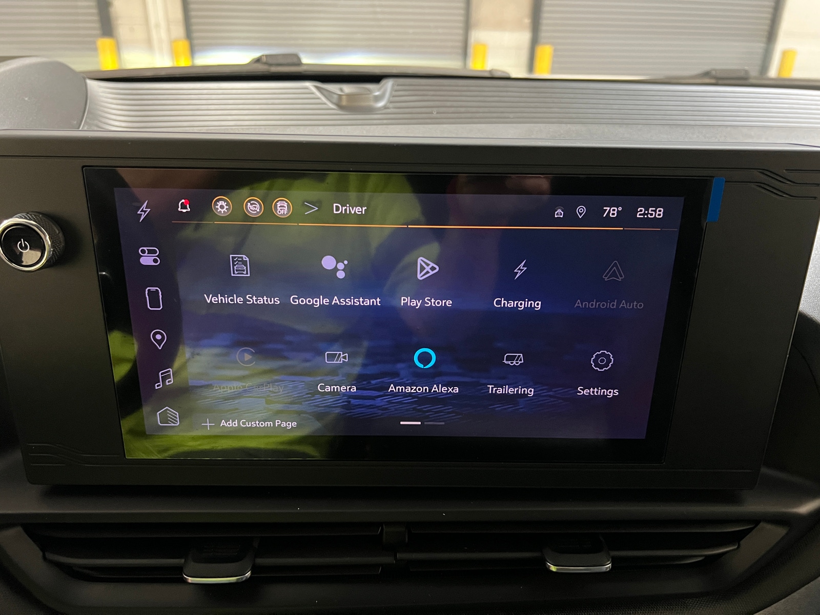 Thumbnail: 2024 Chevrolet Silverado EV - 4