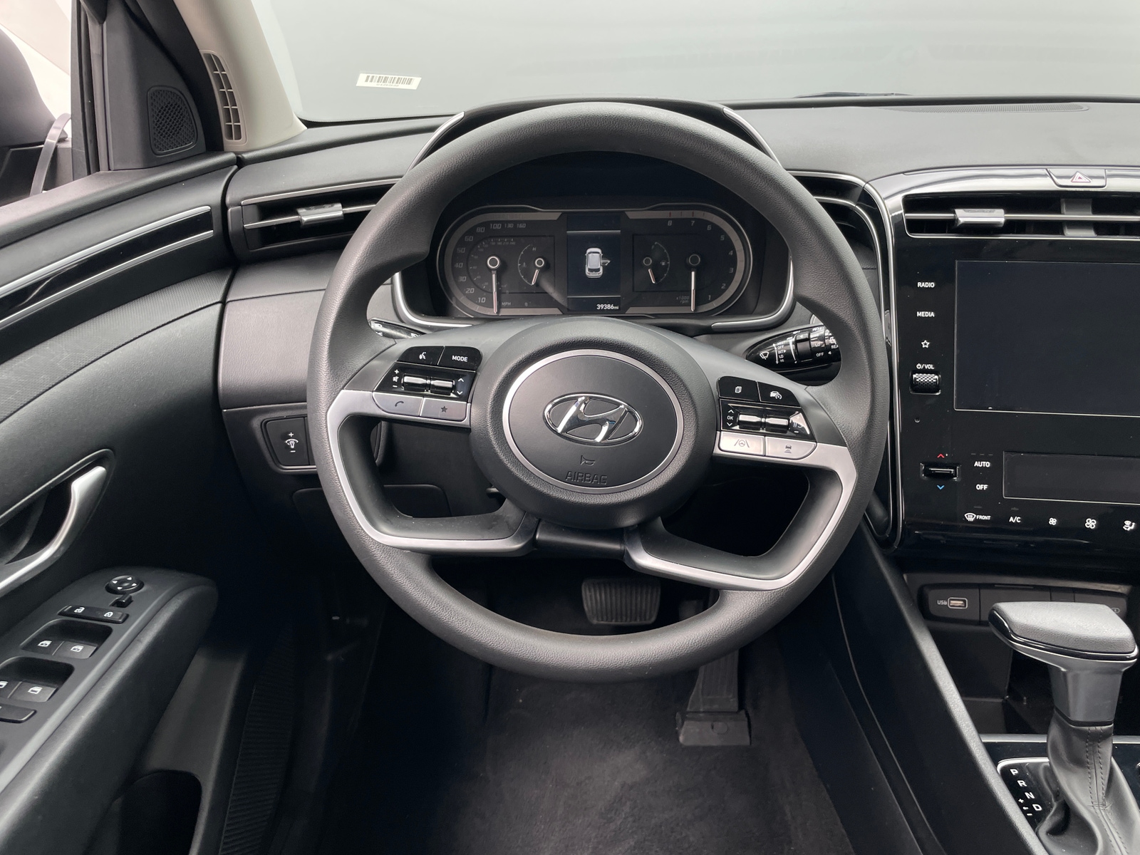 Thumbnail: 2024 Hyundai Tucson - 5