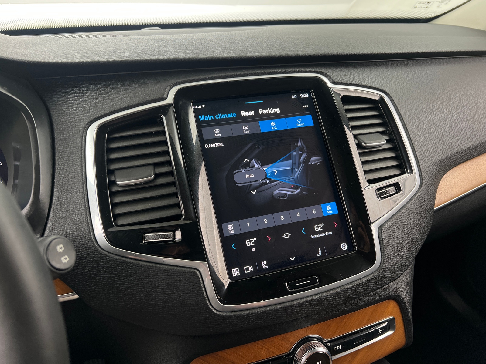 Thumbnail: 2024 Volvo XC90 - 4