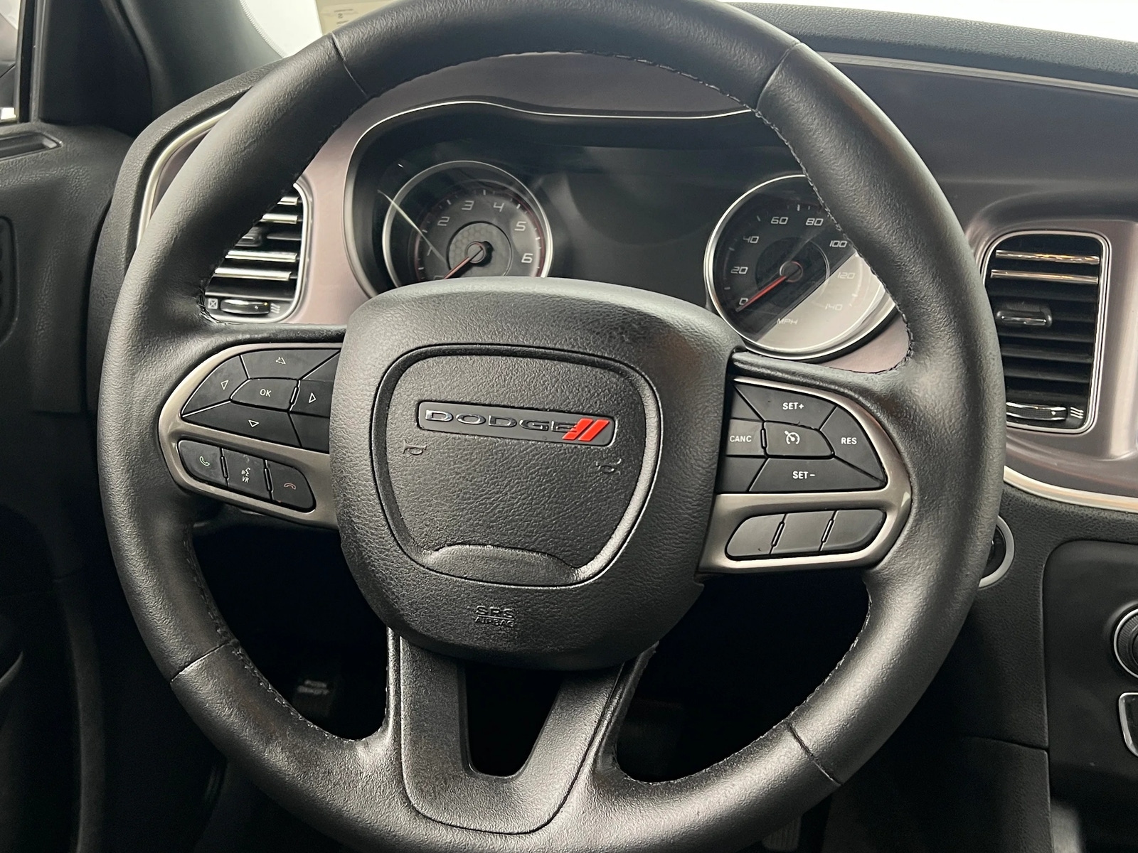 Thumbnail: 2020 Dodge Charger - 4