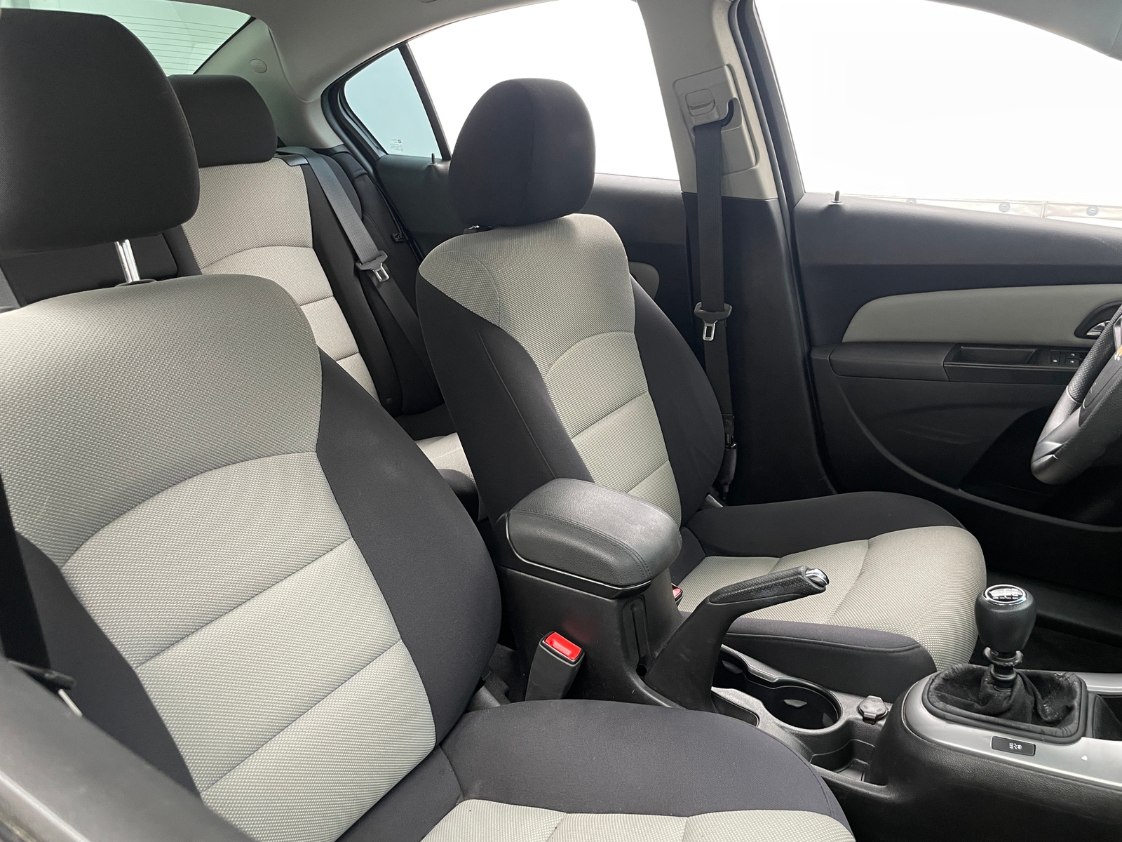 Thumbnail: 2014 Chevrolet Cruze - 2