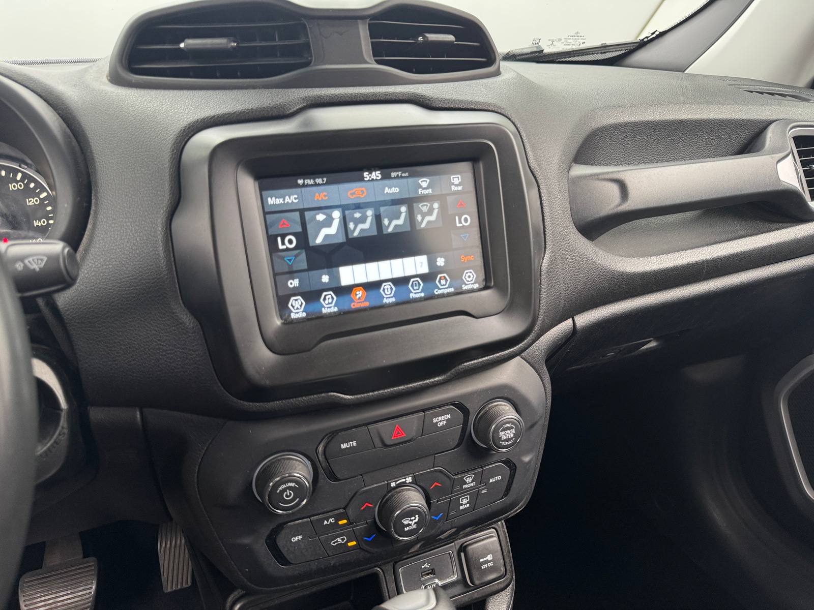 Thumbnail: 2018 Jeep Renegade - 4