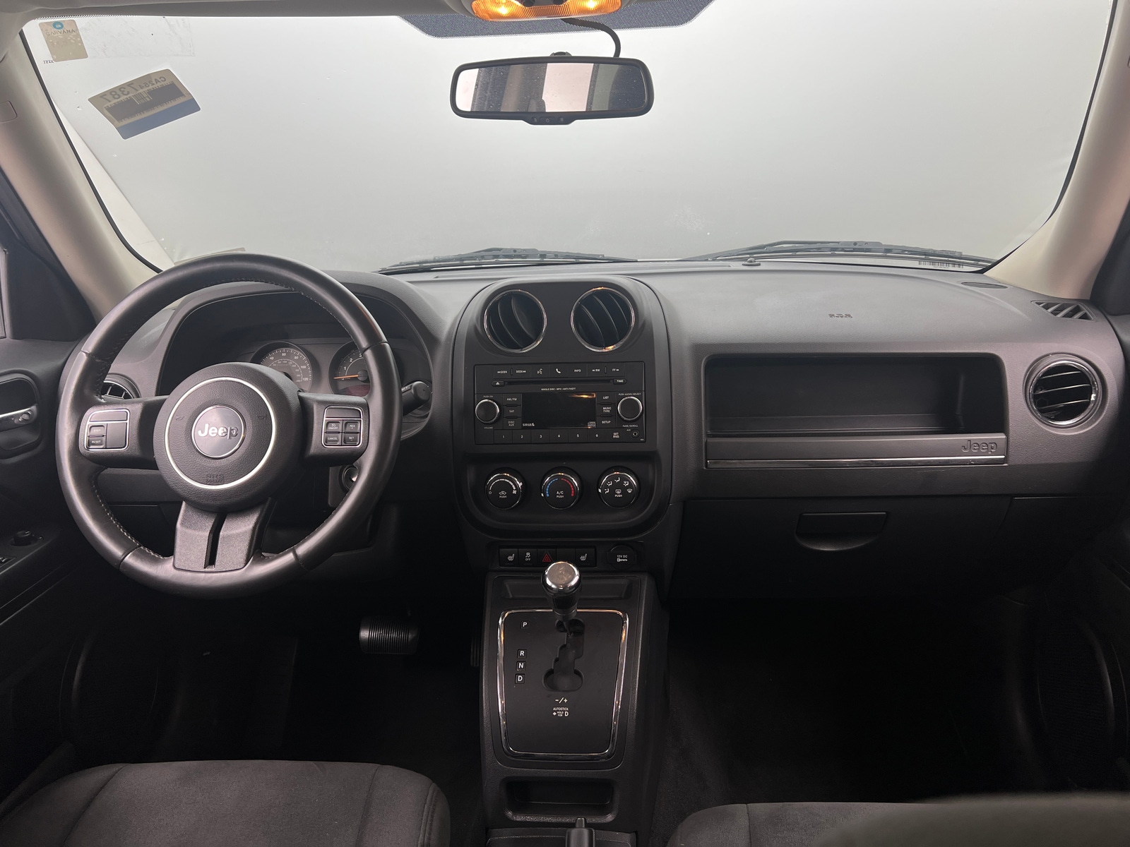 Thumbnail: 2016 Jeep Patriot - 3