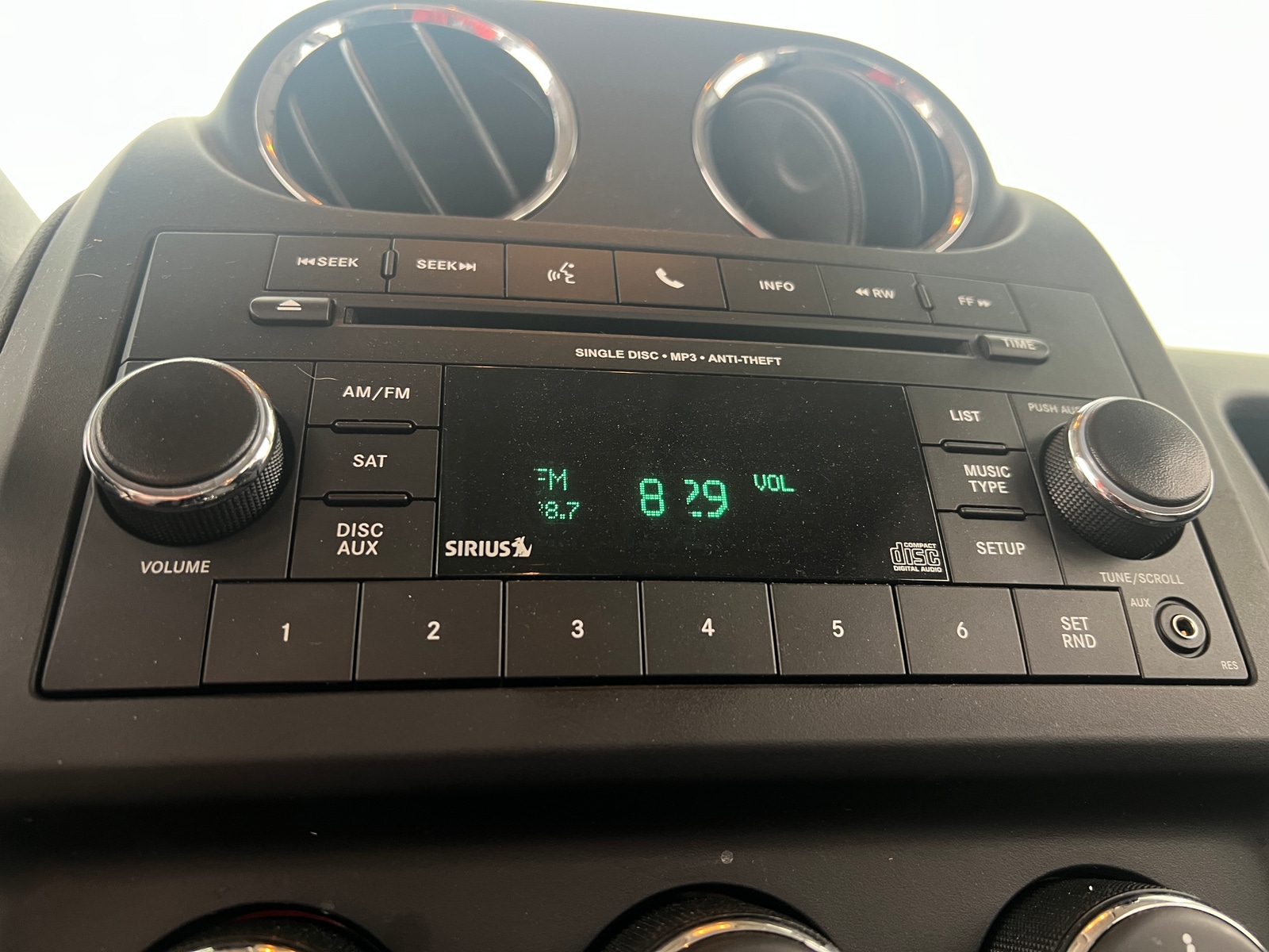 Thumbnail: 2016 Jeep Patriot - 4