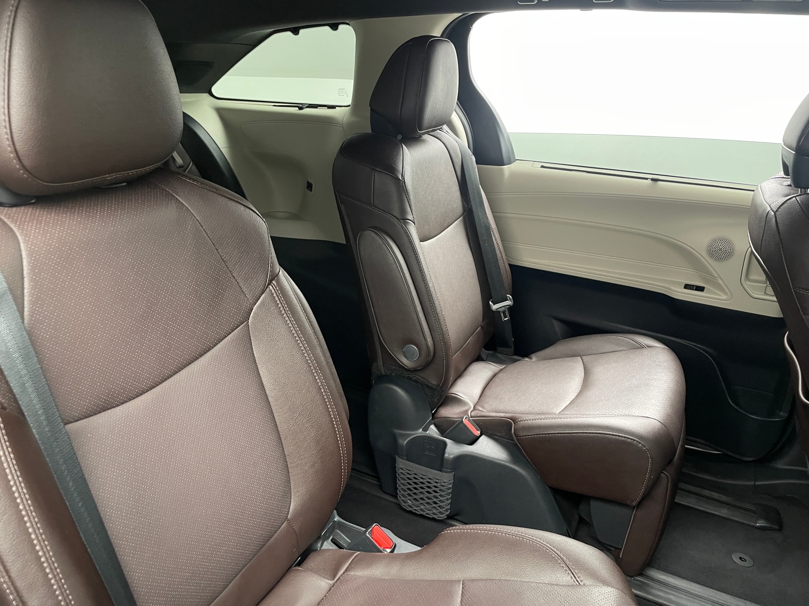 Thumbnail: 2023 Toyota Sienna - 5