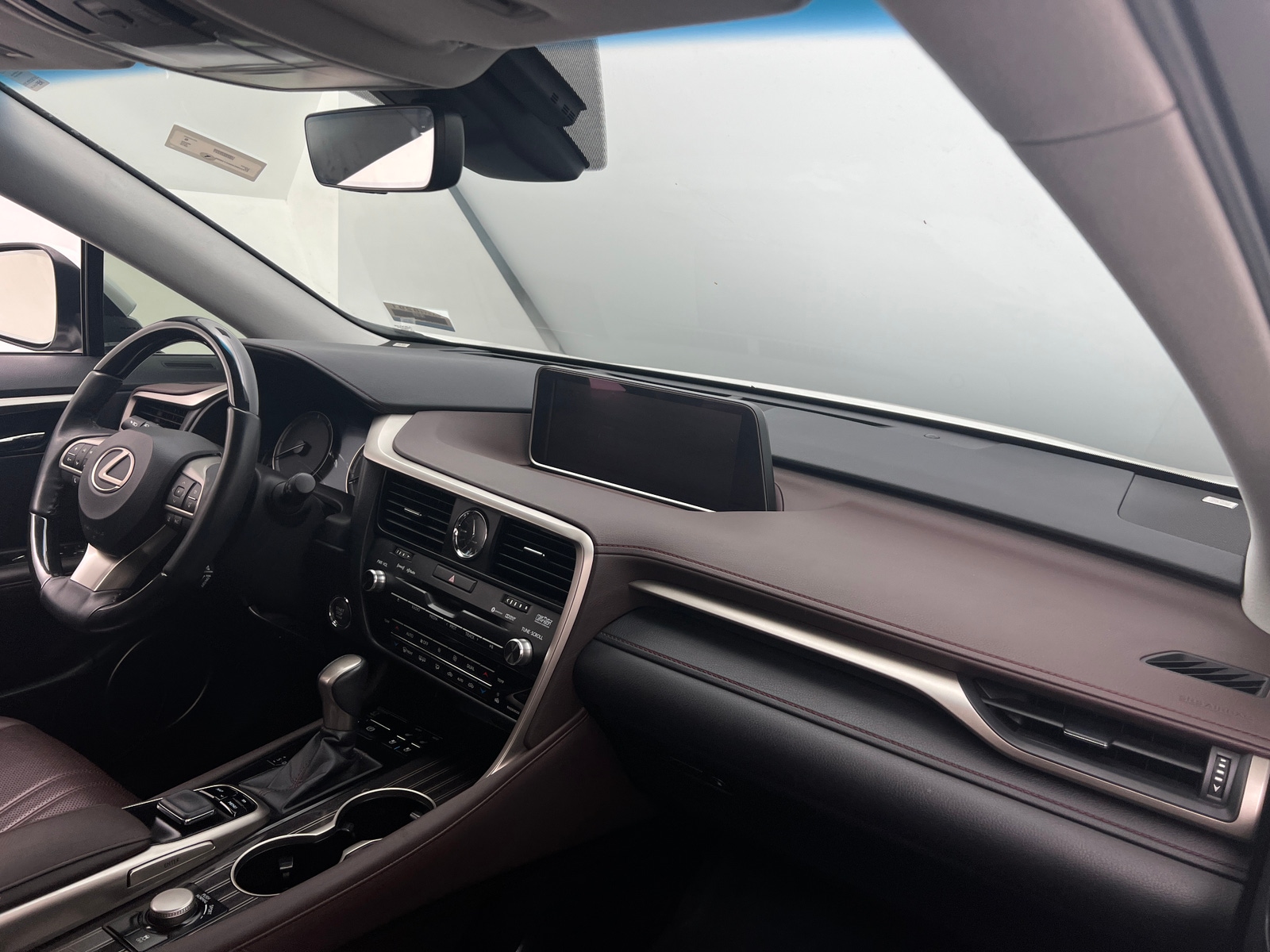 Thumbnail: 2019 Lexus RX - 2