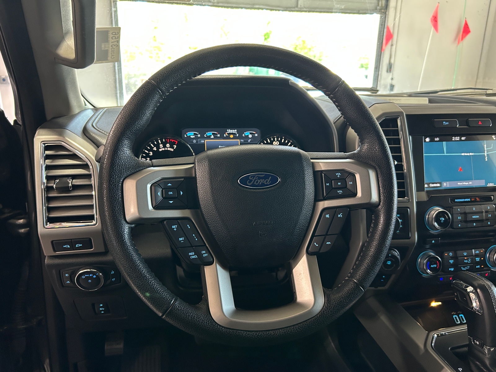 Thumbnail: 2016 Ford Econoline - 4