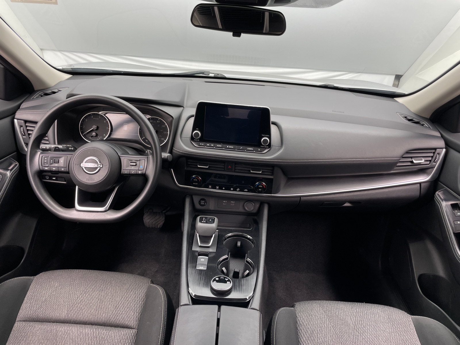 Thumbnail: 2024 Nissan Rogue - 3