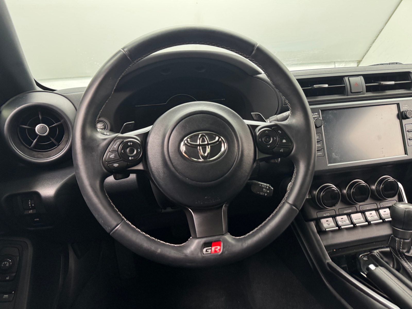 Thumbnail: 2022 Toyota GR86 - 4