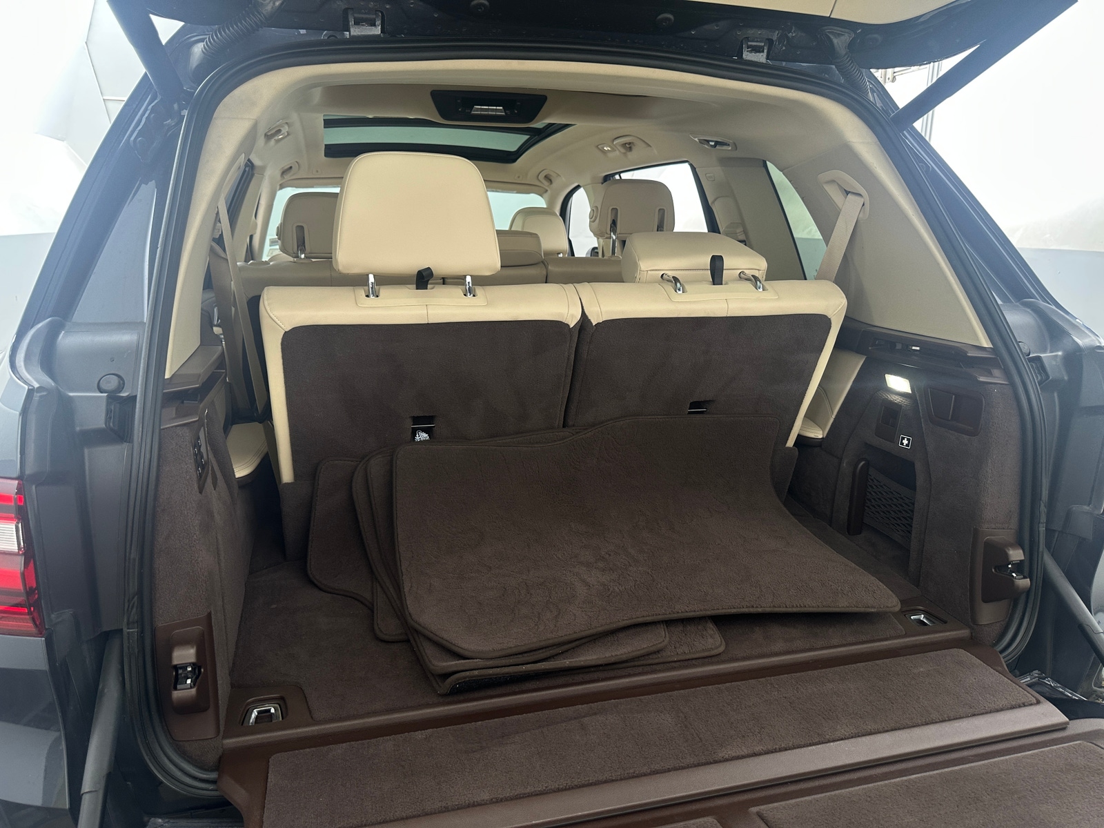 Thumbnail: 2019 BMW X7 - 7
