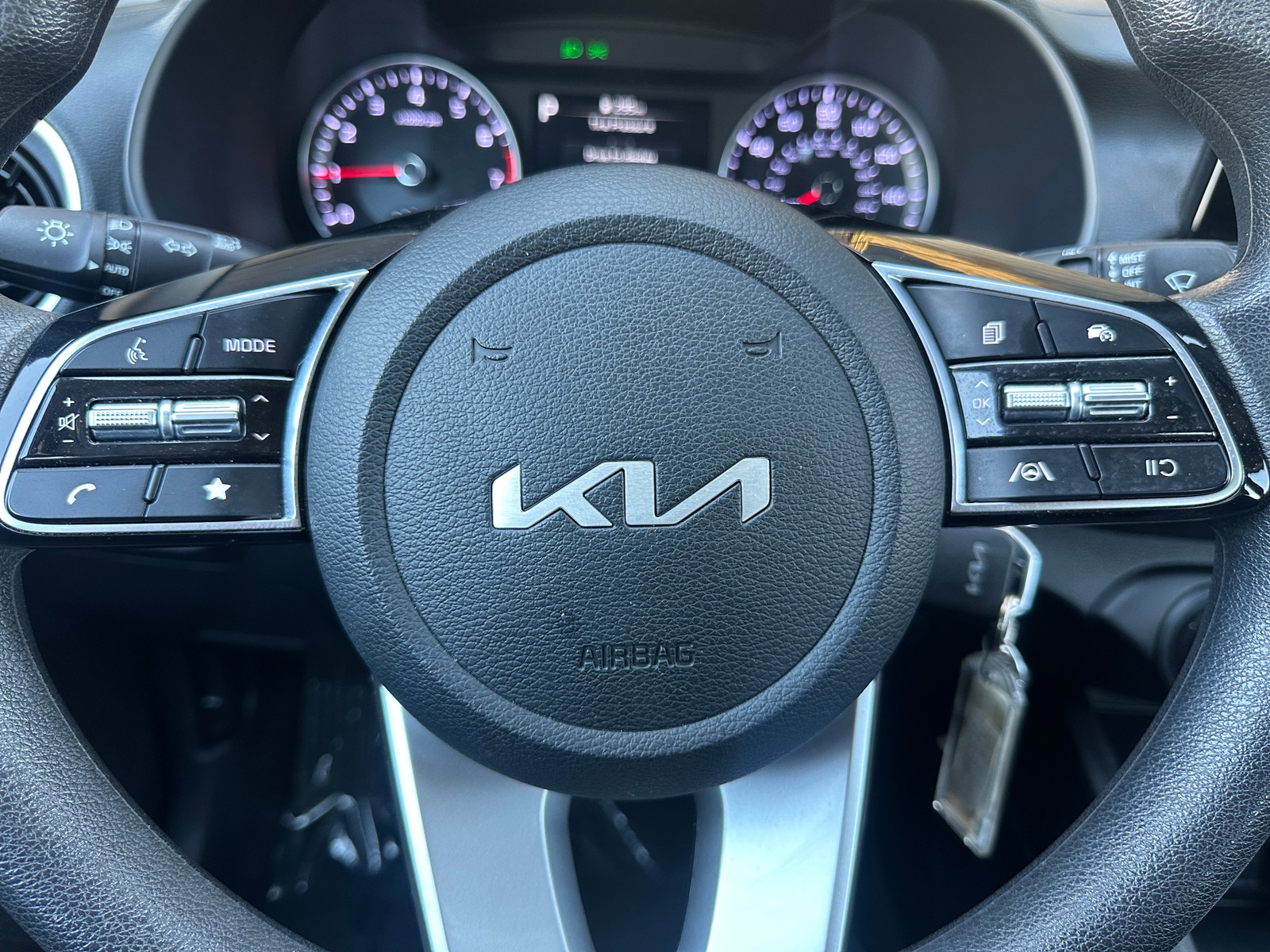 Thumbnail: 2024 Kia Forte - 5