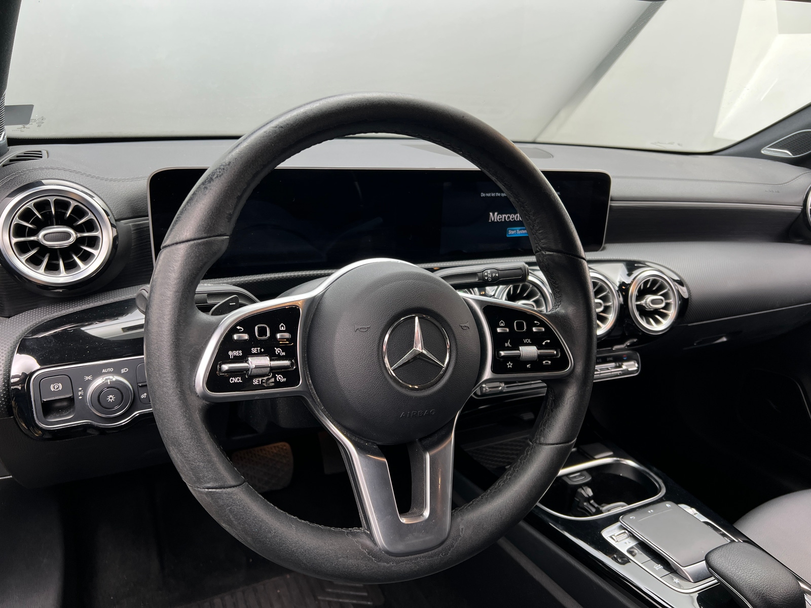 Thumbnail: 2020 Mercedes-Benz CLA - 3