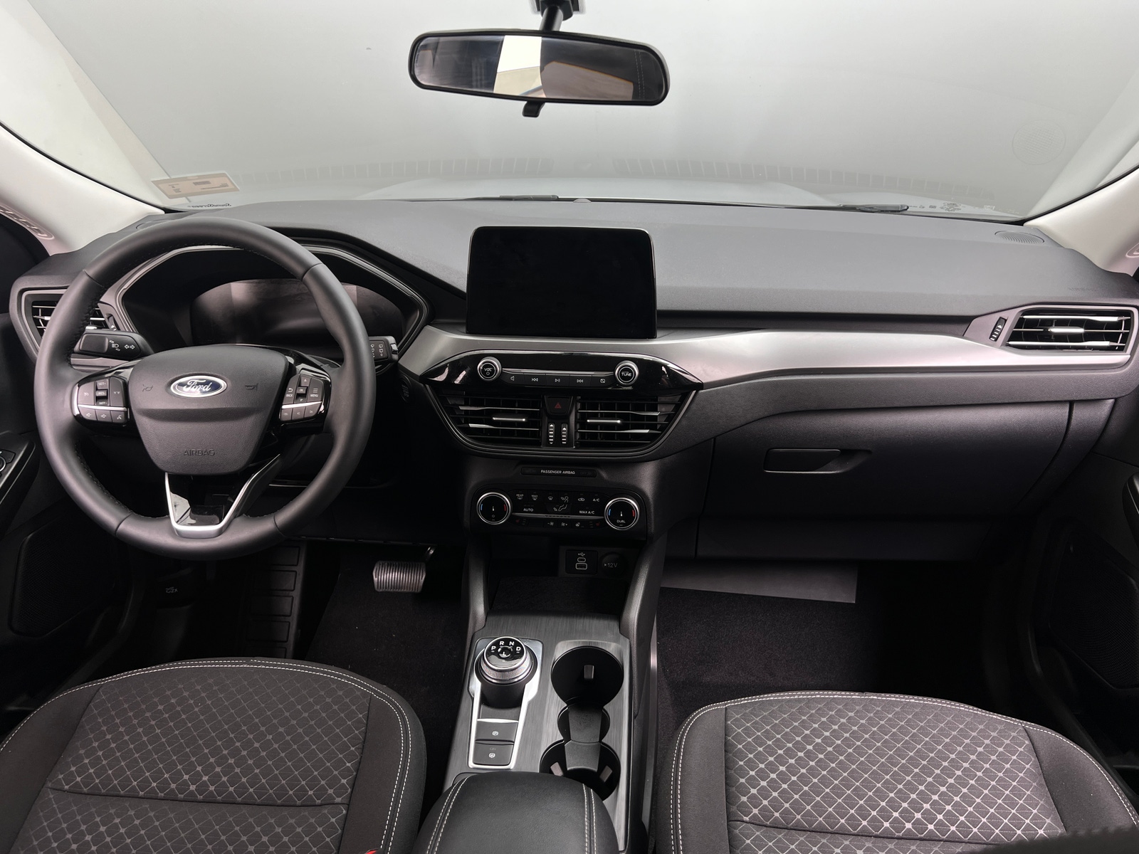Thumbnail: 2024 Ford Escape - 3