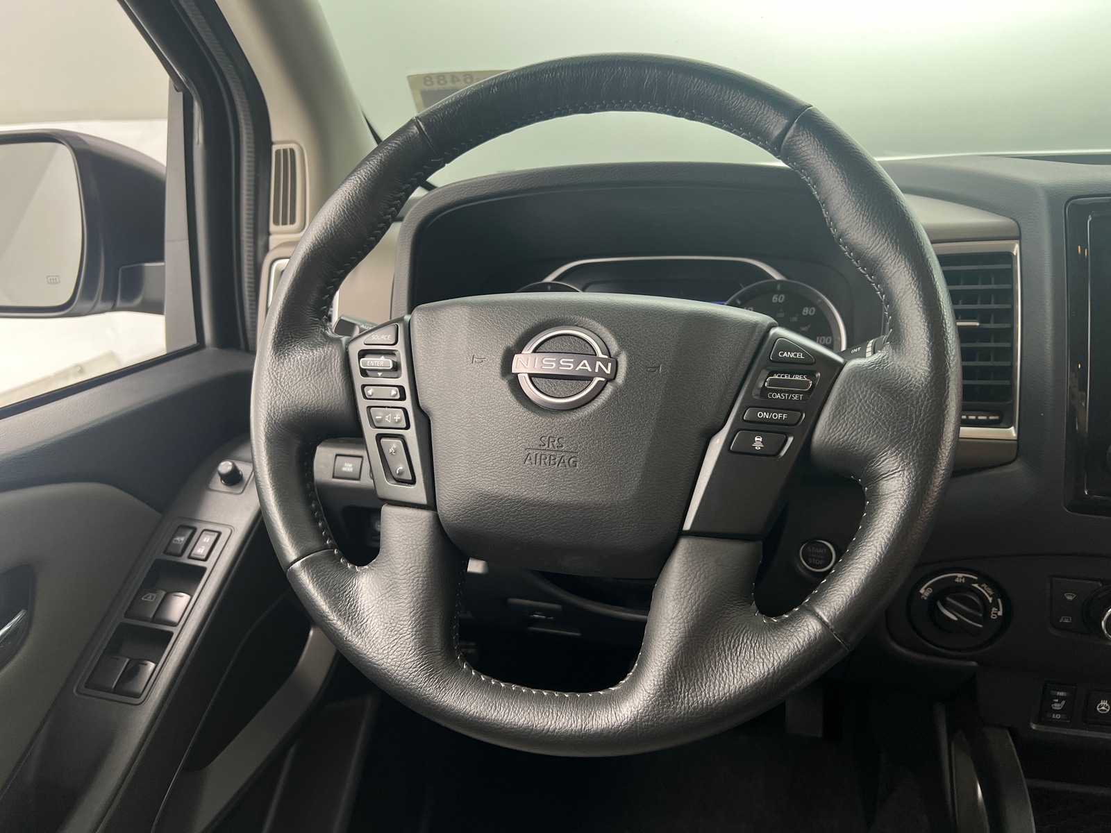 Thumbnail: 2023 Nissan Frontier - 5