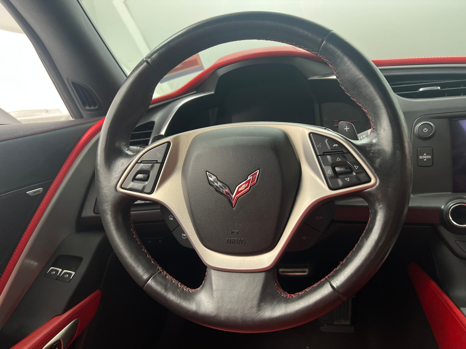 Thumbnail: 2014 Chevrolet Corvette - 3