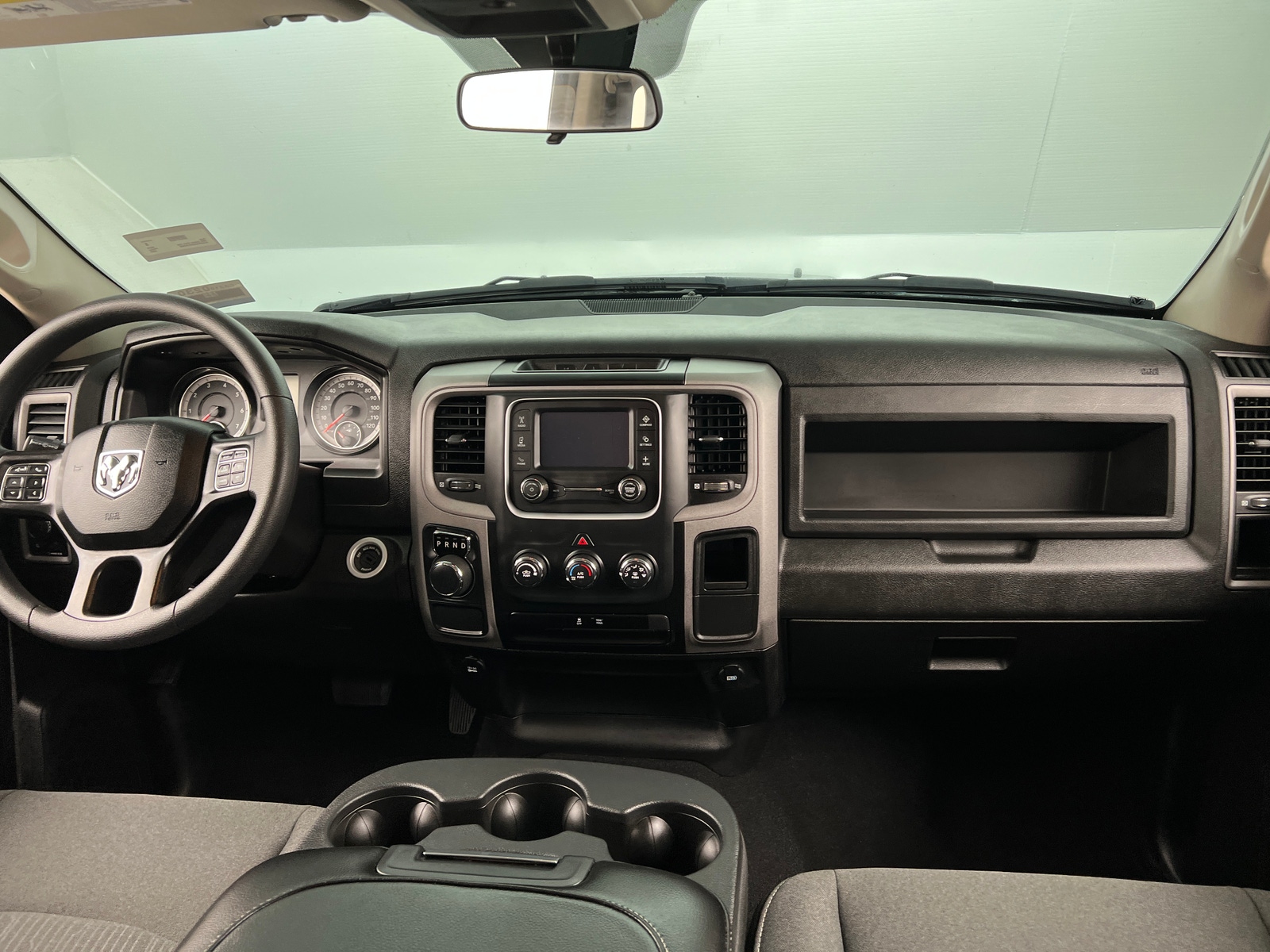 Thumbnail: 2024 RAM 1500 Classic - 3