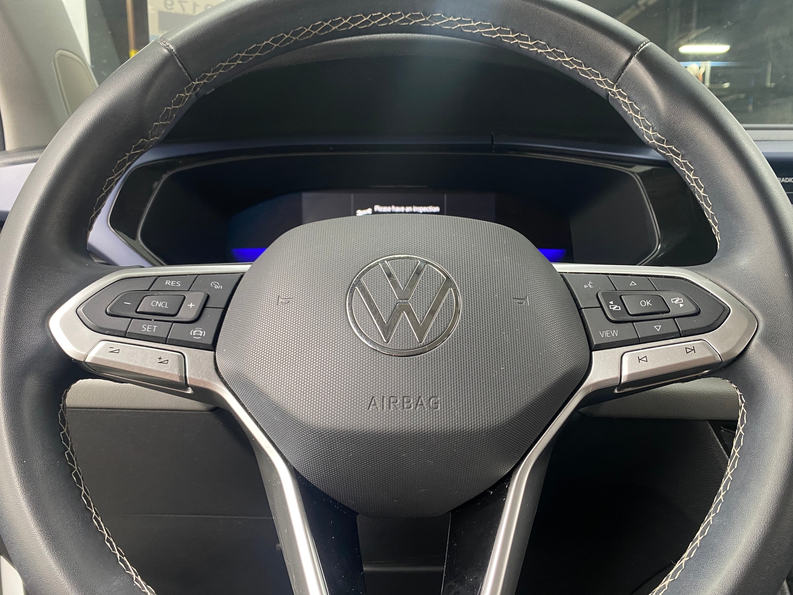 Thumbnail: 2022 Volkswagen Taos - 5