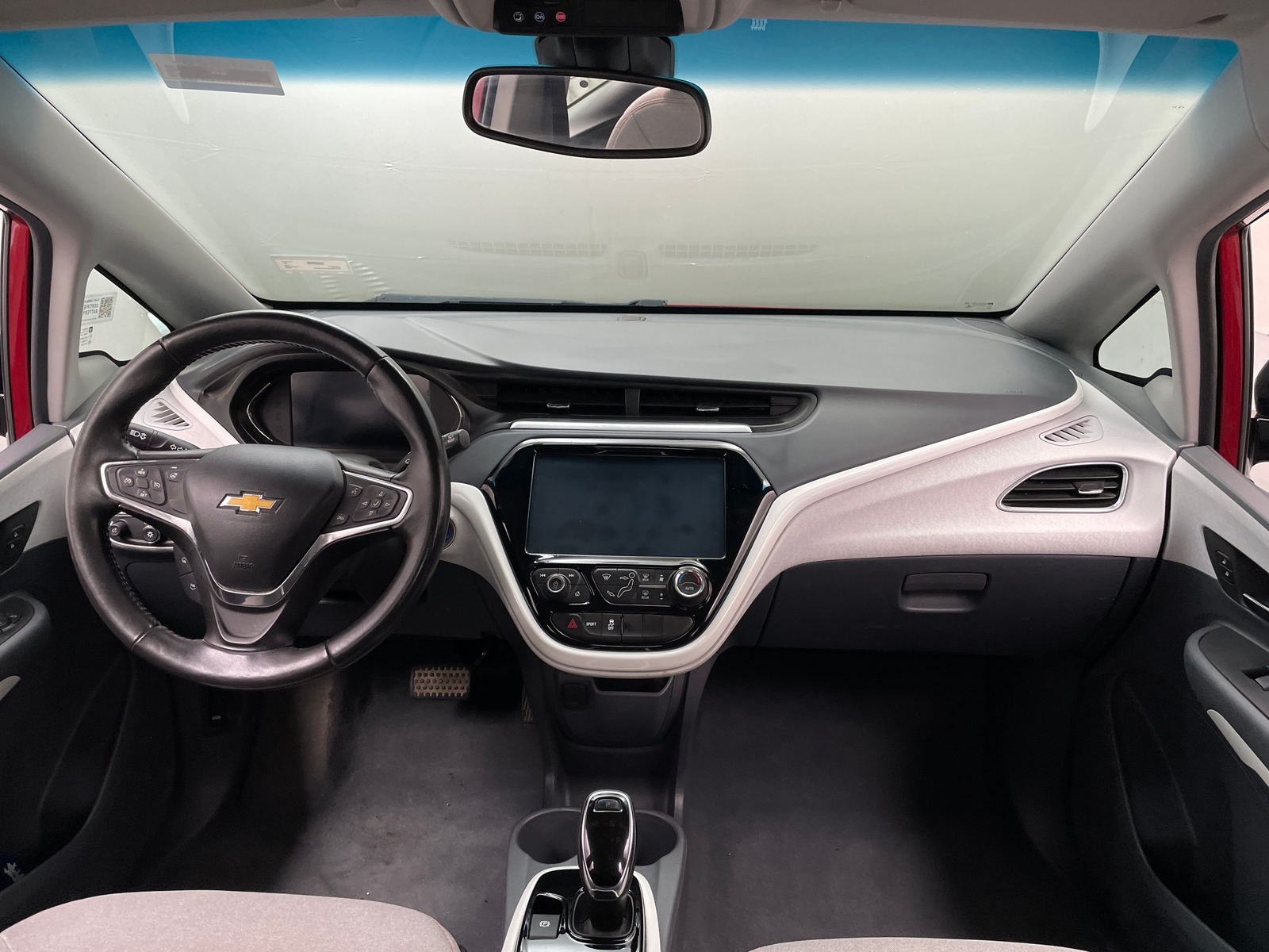 Thumbnail: 2017 Chevrolet Bolt EV - 3