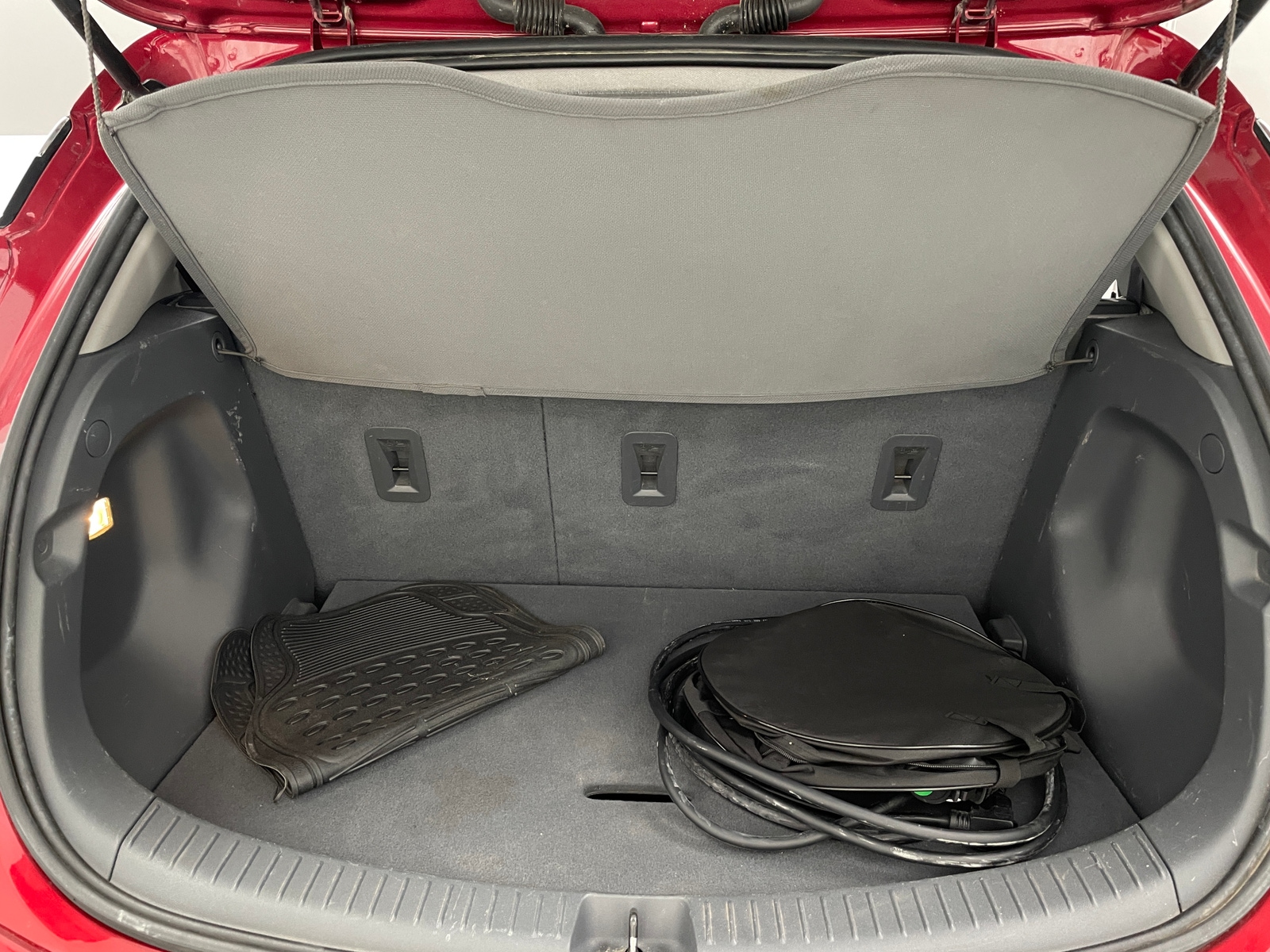 Thumbnail: 2017 Chevrolet Bolt EV - 7