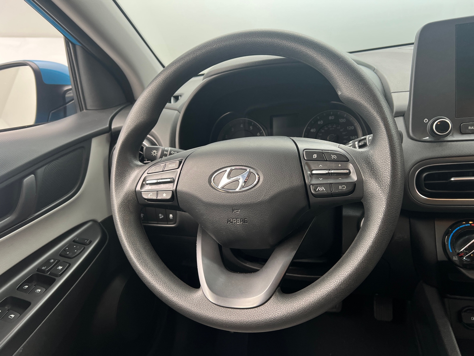 Thumbnail: 2023 Hyundai Kona - 5