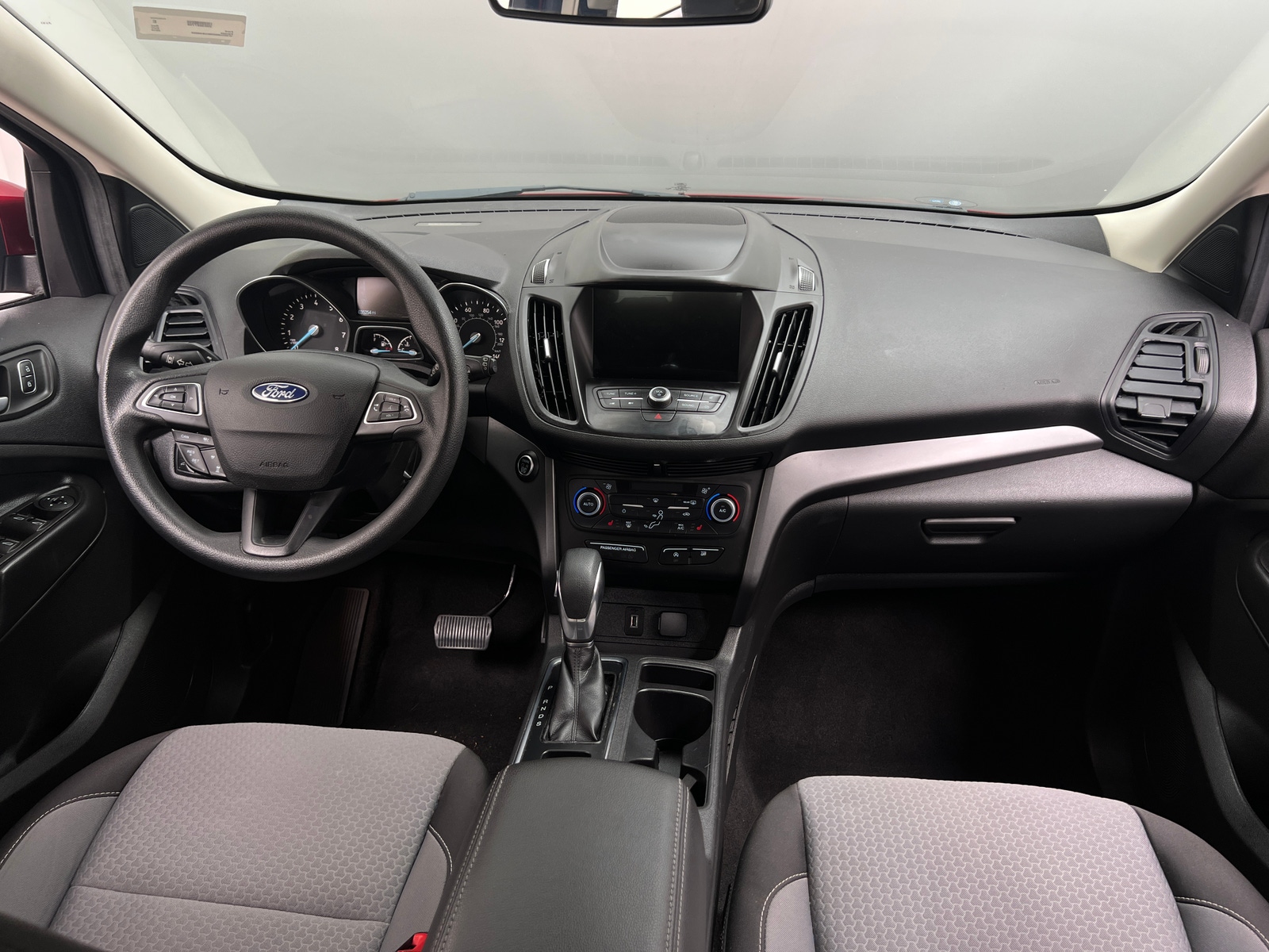 Thumbnail: 2019 Ford Escape - 3