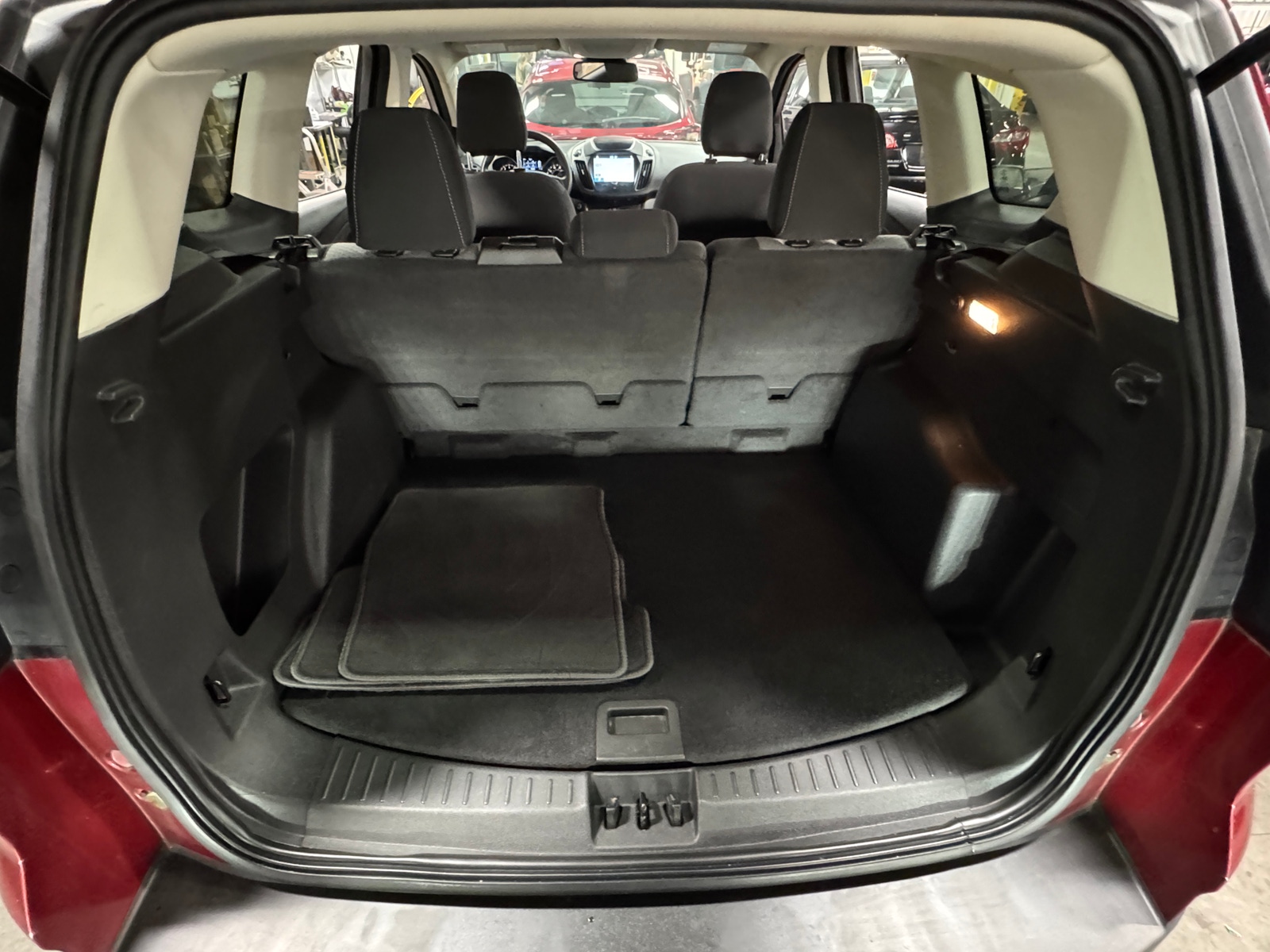 Thumbnail: 2019 Ford Escape - 7