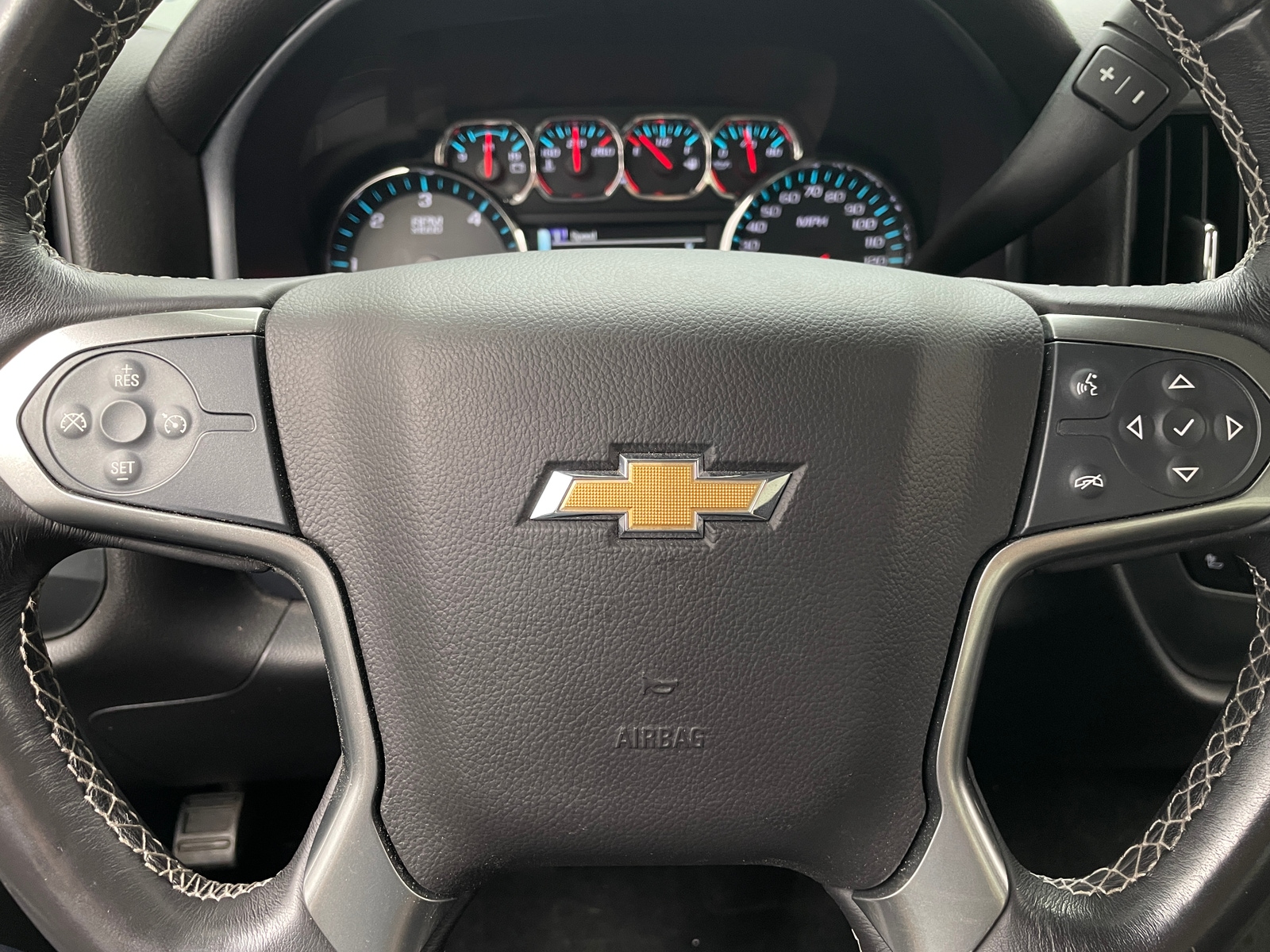 Thumbnail: 2018 Chevrolet Silverado 1500 - 5