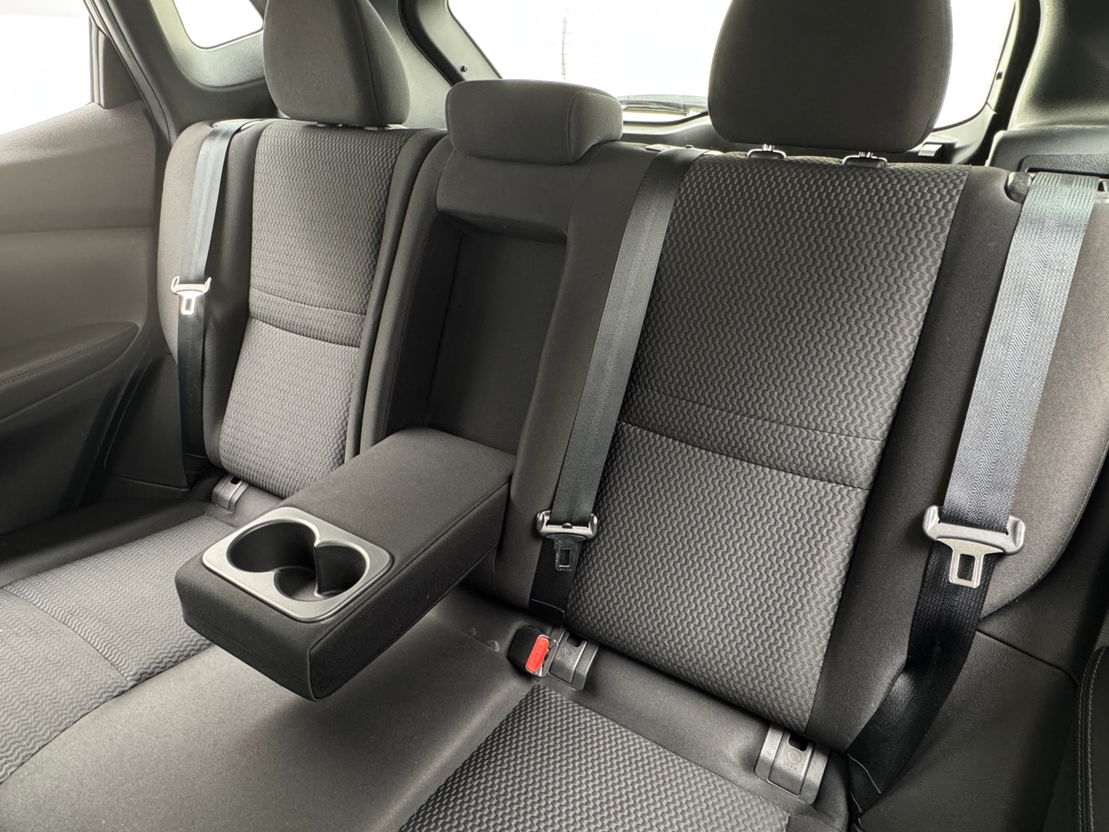 Thumbnail: 2019 Nissan Rogue Sport - 6