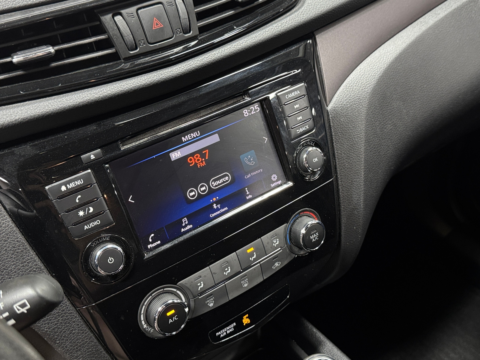 Thumbnail: 2019 Nissan Rogue Sport - 4