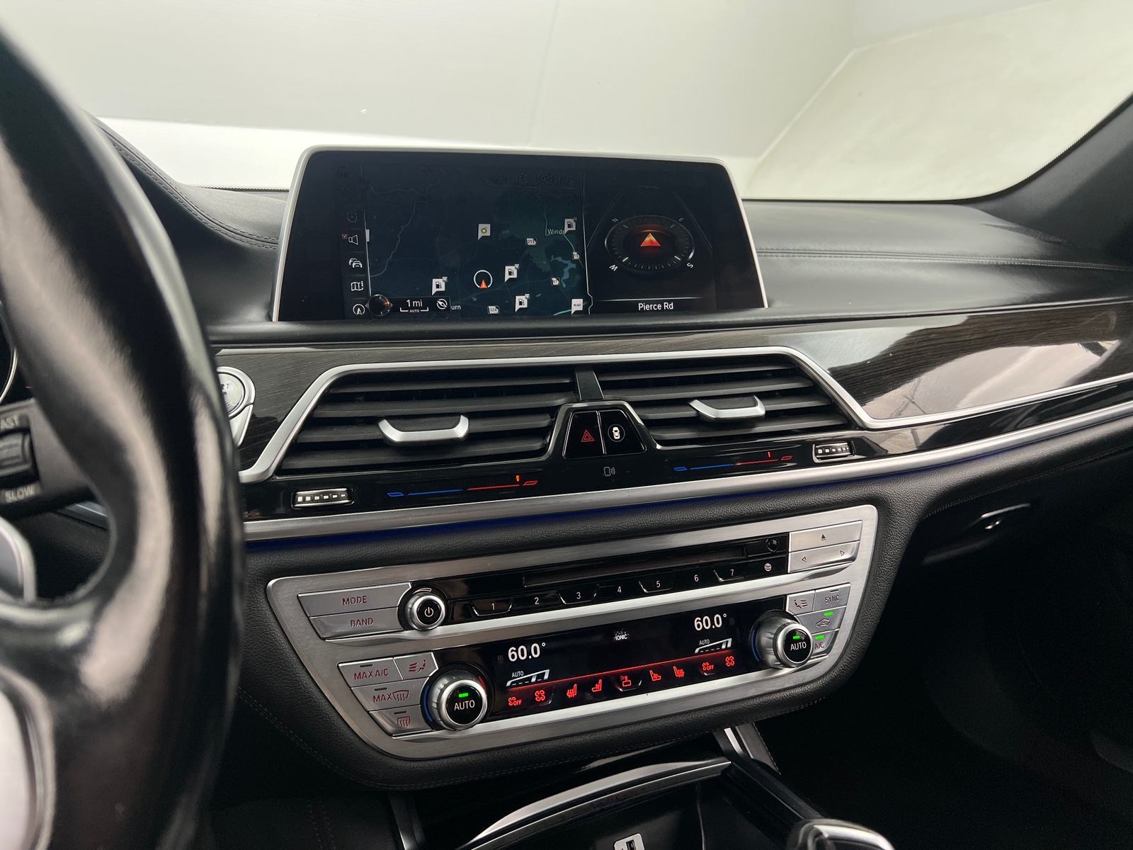 Thumbnail: 2016 BMW 7 Series - 3