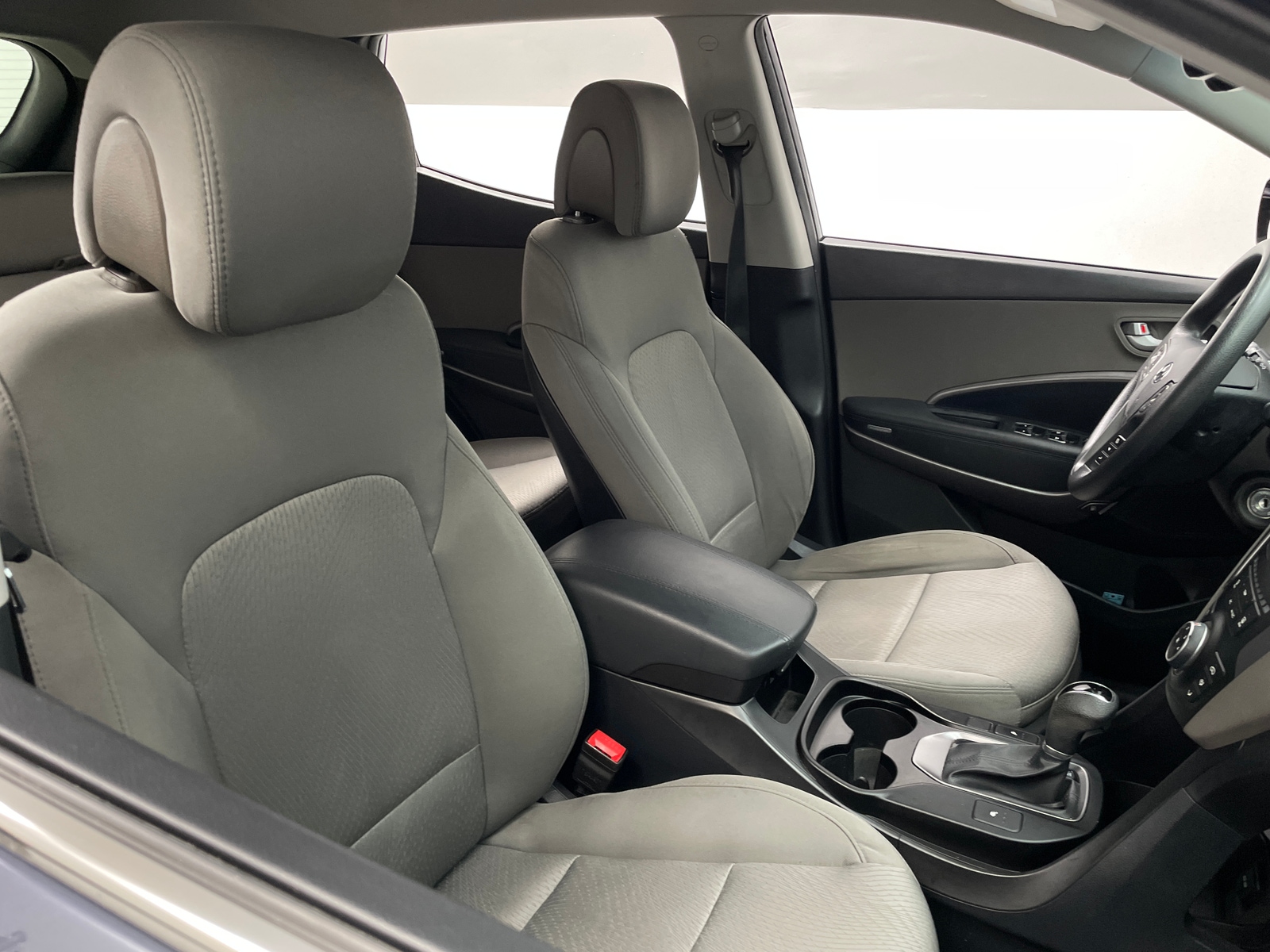 Thumbnail: 2015 Hyundai Santa Fe - 2