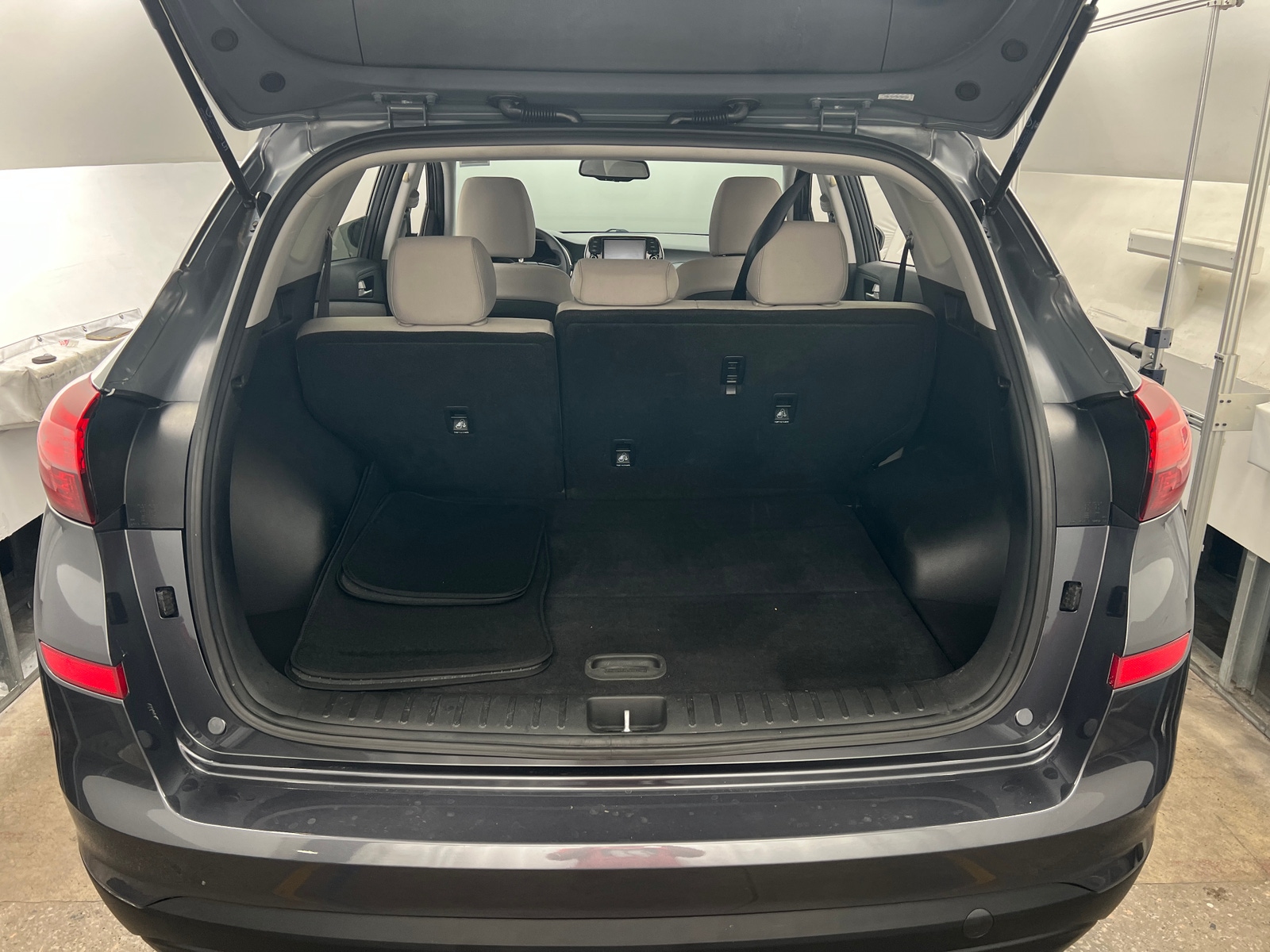 Thumbnail: 2019 Hyundai Tucson - 7