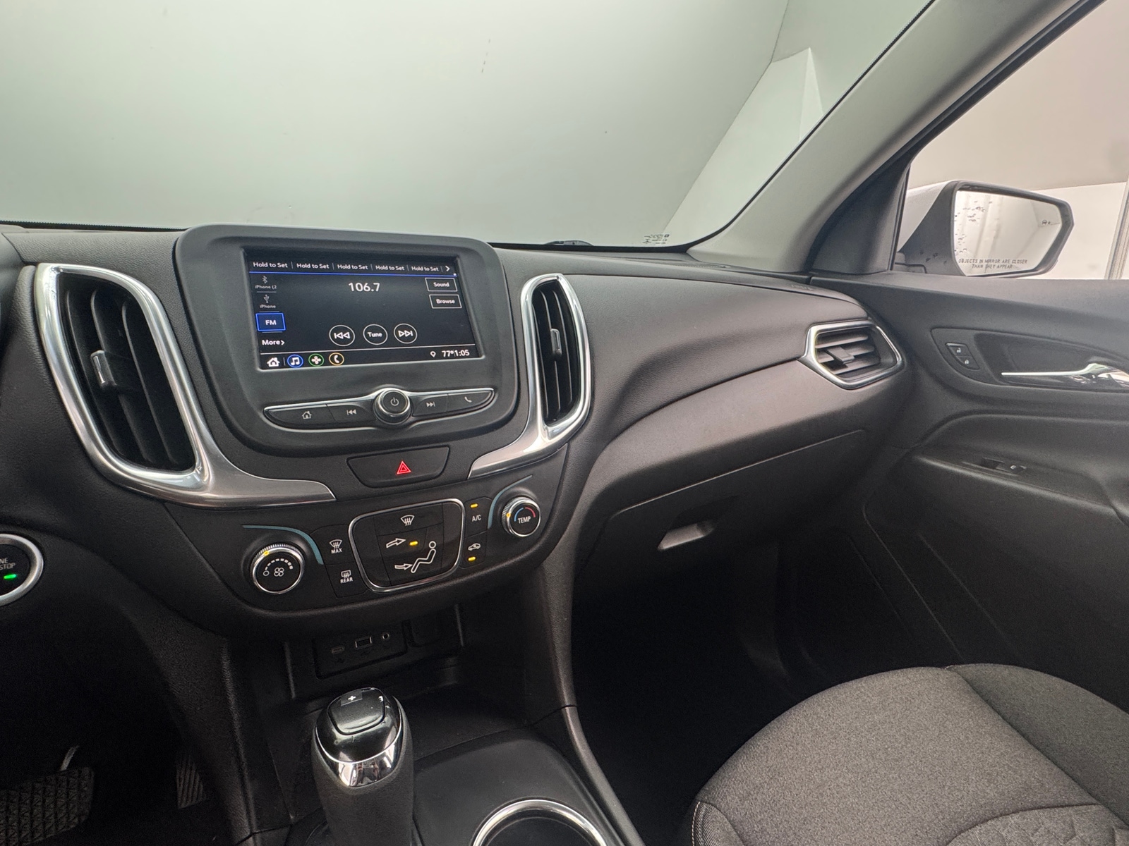 Thumbnail: 2021 Chevrolet Equinox - 4