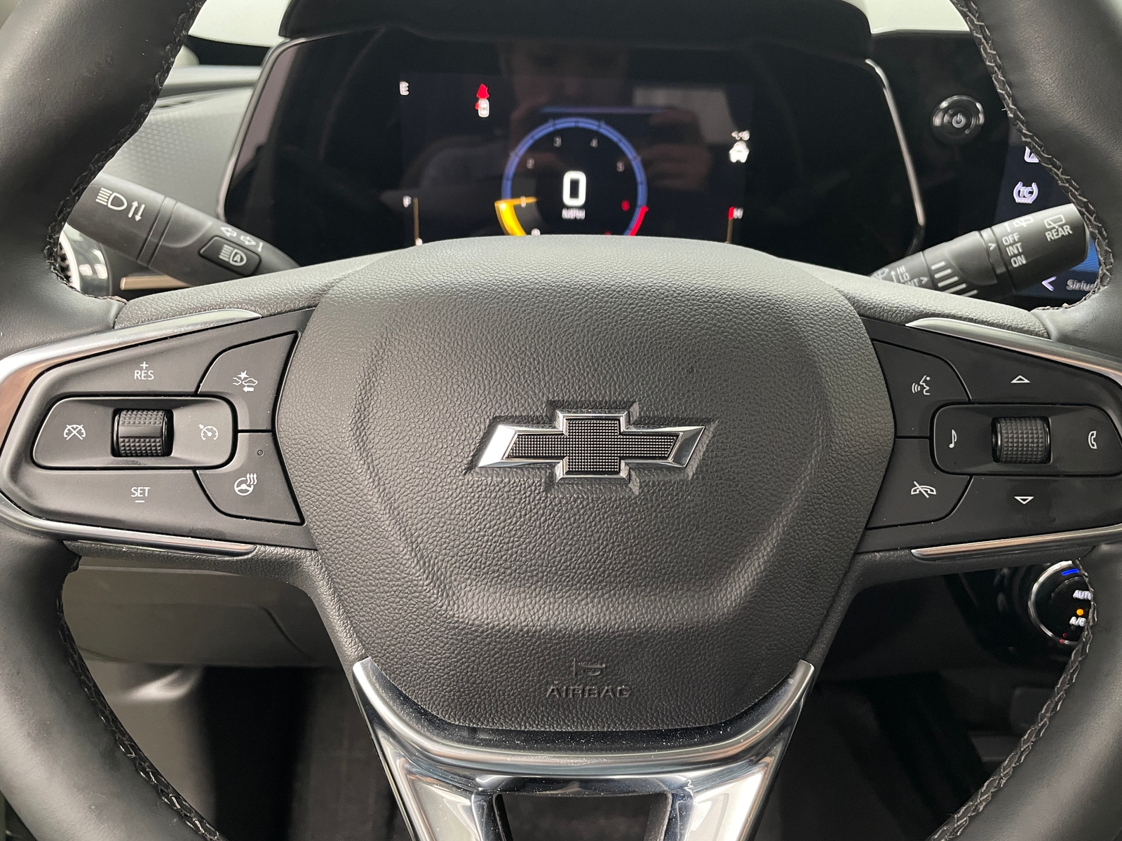 Thumbnail: 2025 Chevrolet Trax - 5