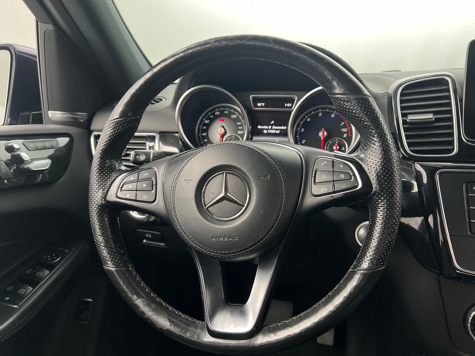 Thumbnail: 2019 Mercedes-Benz GLS - 4