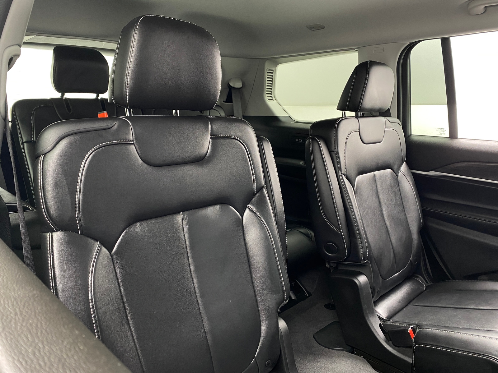Thumbnail: 2021 Jeep Grand Cherokee L - 5
