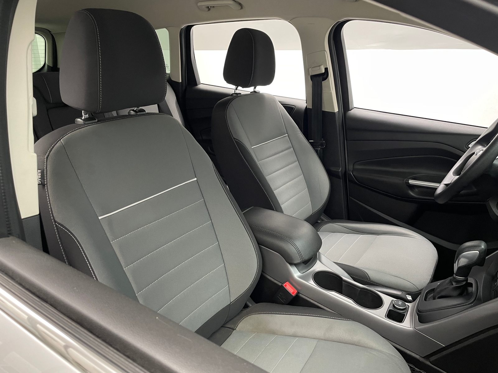 Thumbnail: 2015 Ford Escape - 2