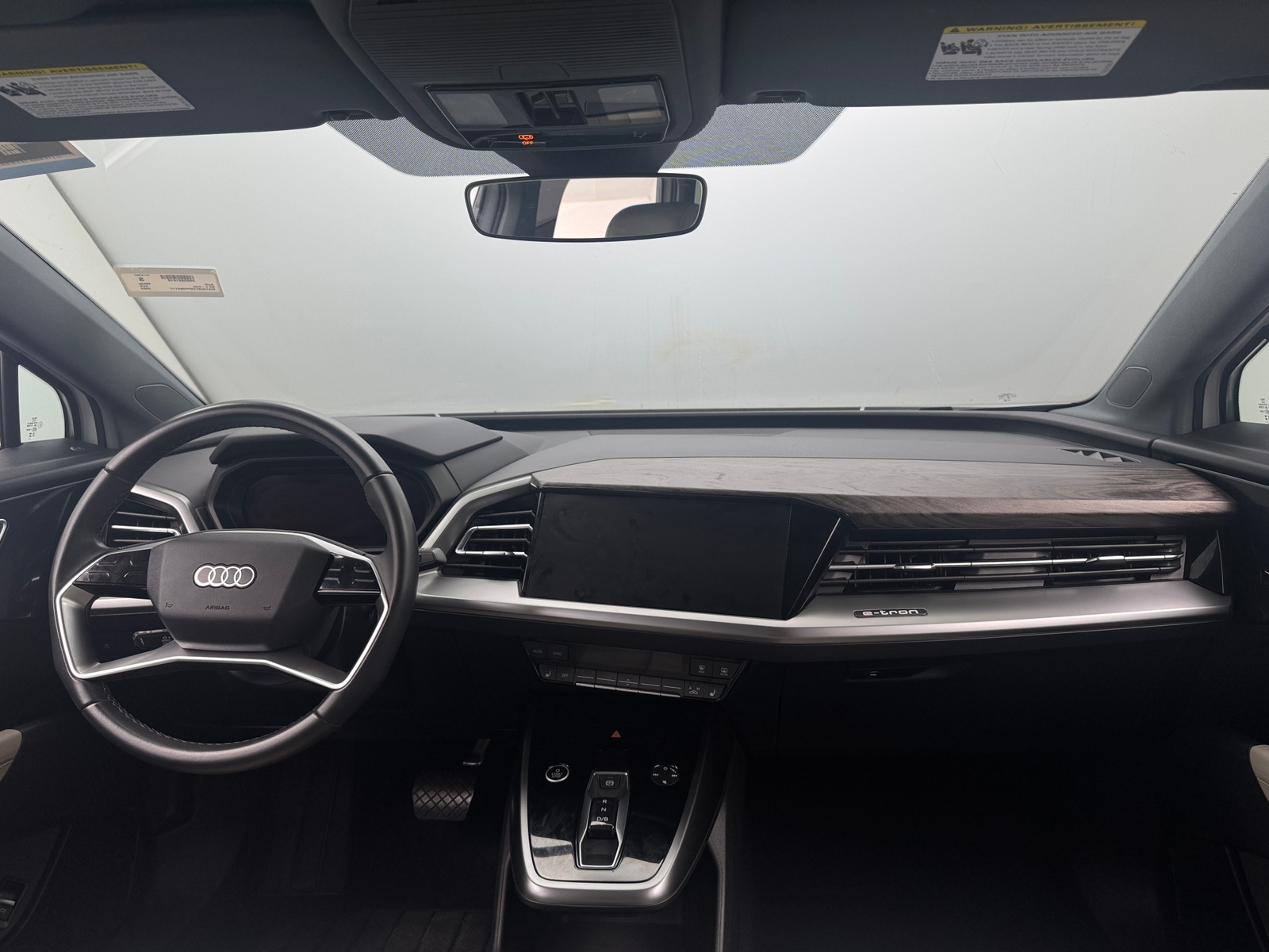 Thumbnail: 2023 Audi Q4 e-tron - 2