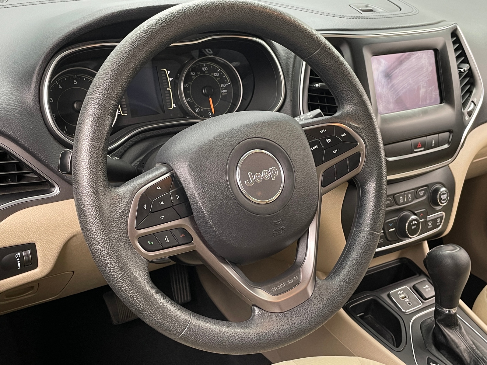 Thumbnail: 2021 Jeep Cherokee - 5