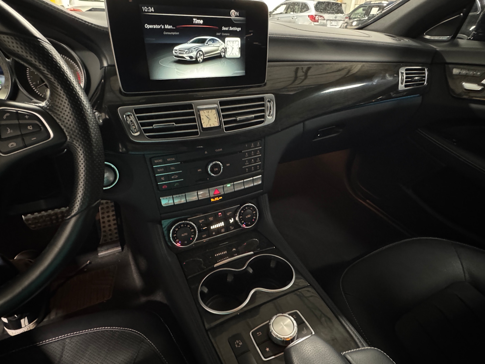 Thumbnail: 2015 Mercedes-Benz CLS - 2
